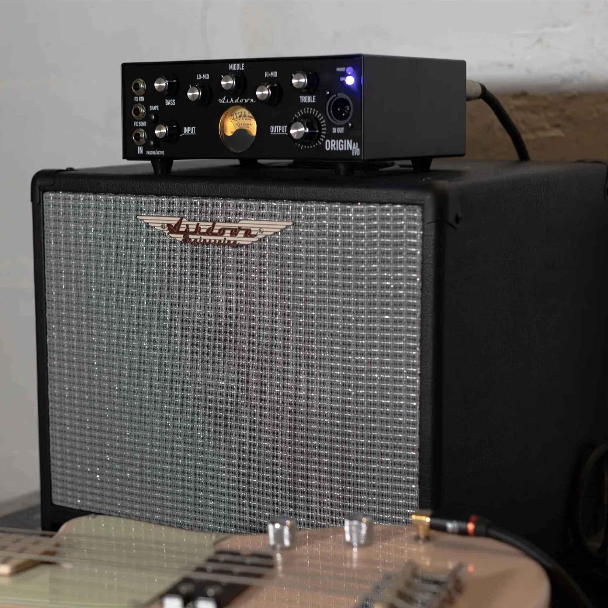 Ashdown Original Evo 300 Mini Bass Head - Image 4