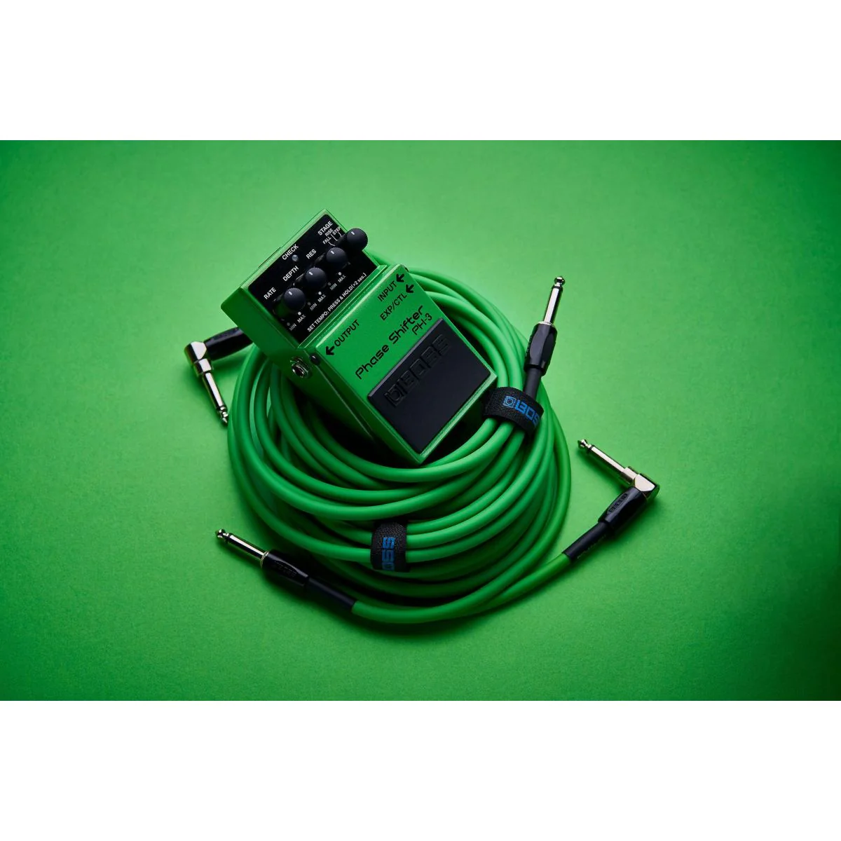 BOSS BIC-10A Green Guitar Cable - Image 2
