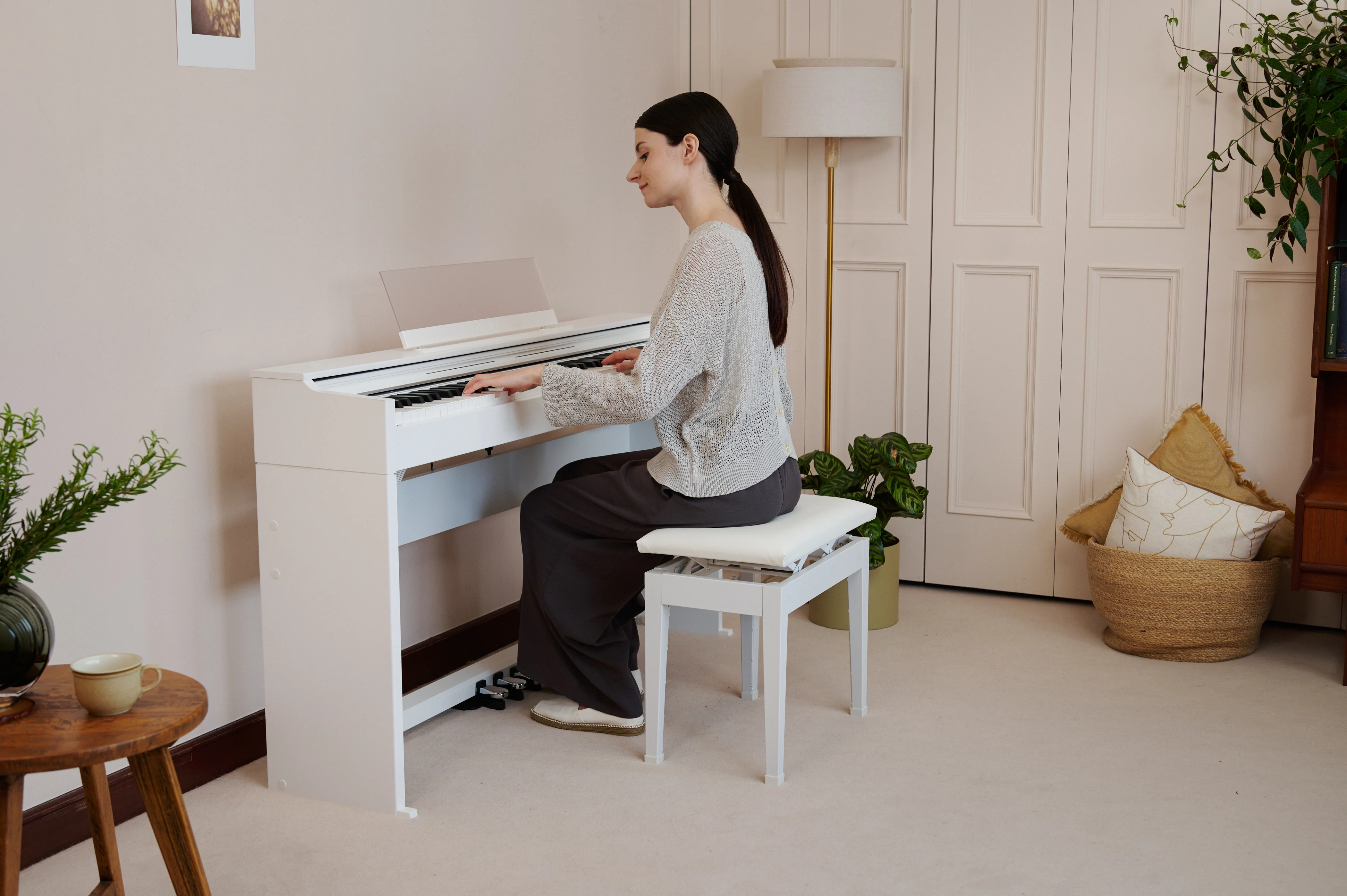 Casio AP-S200 Digital Piano Value Package; White - Image 3