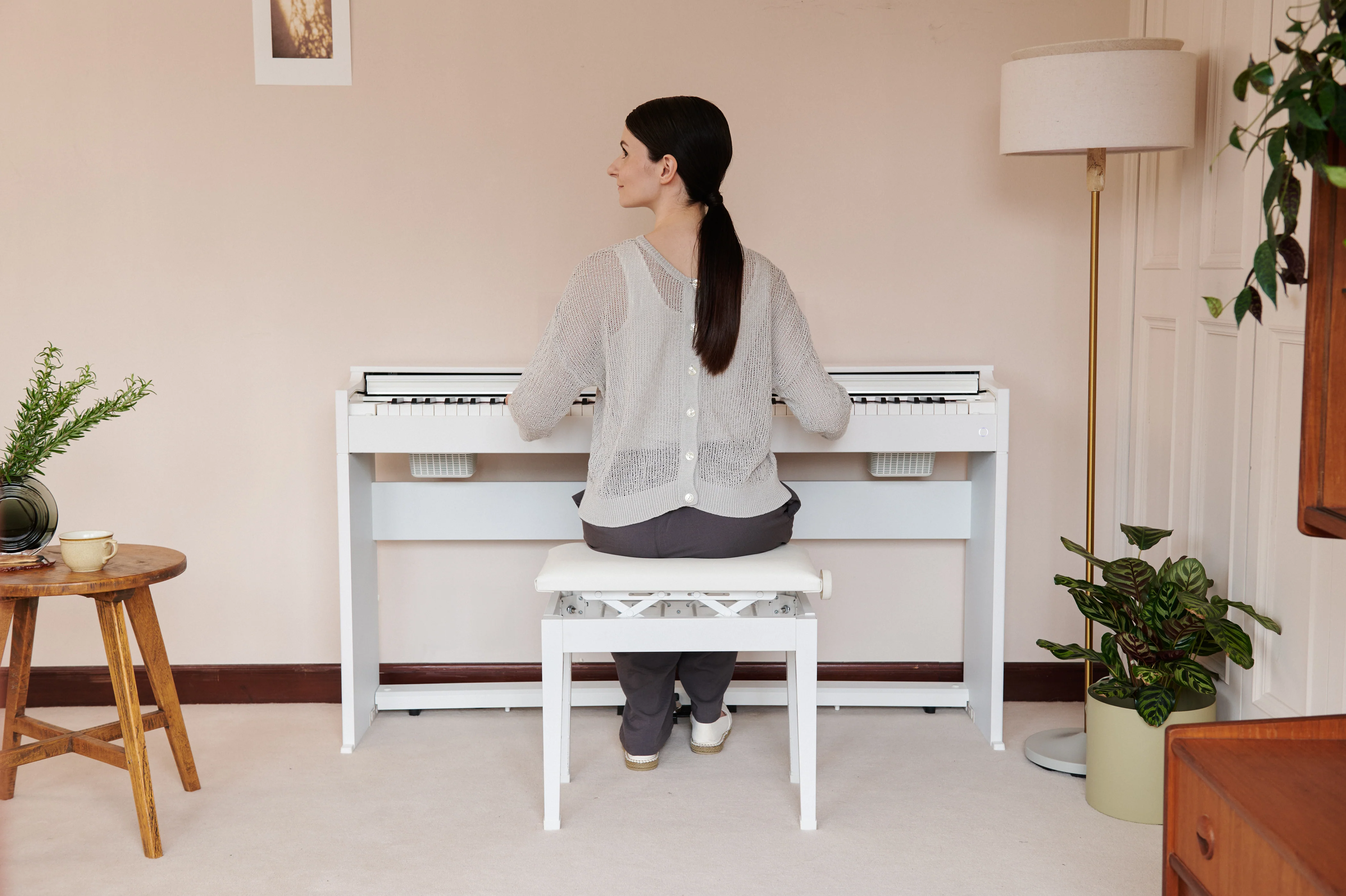 Casio AP-S200 Digital Piano Value Package; White - Image 5