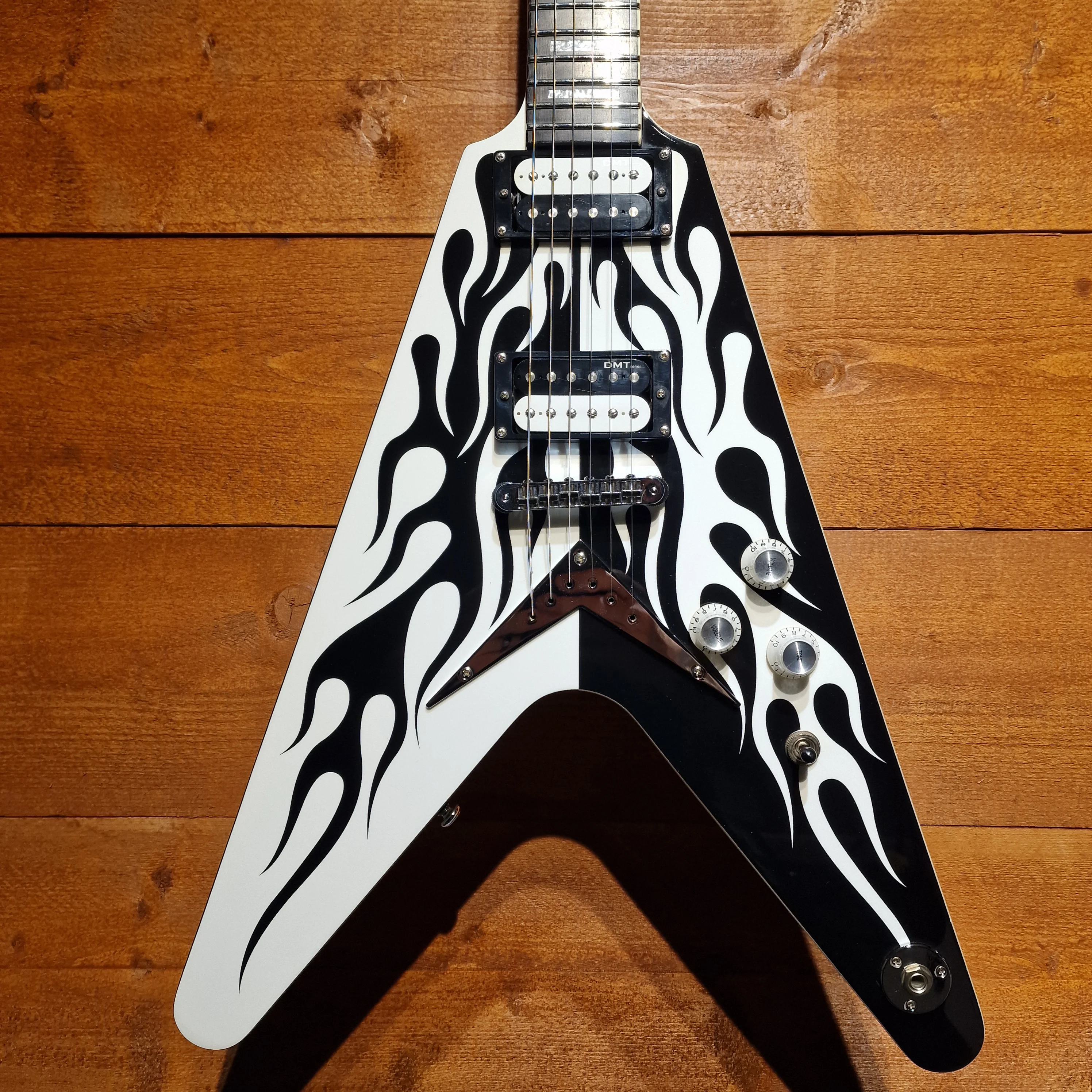 Dean Michael Schenker; Custom Flames: Serial No: WK14100017 | Second Hand