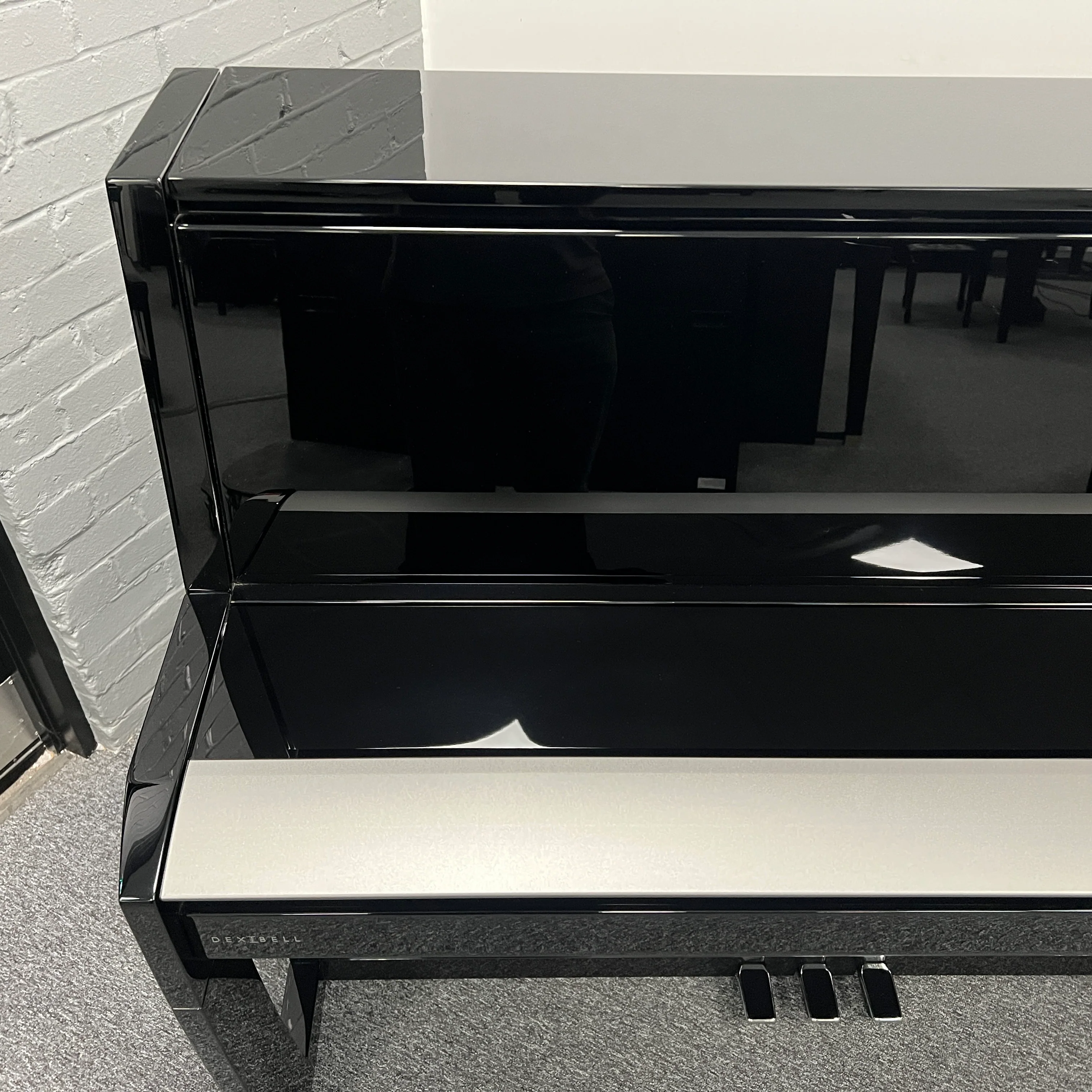 Dexibell H10V Digital Piano, Polished Black; Serial No: 124 | Ex Demo - Image 6