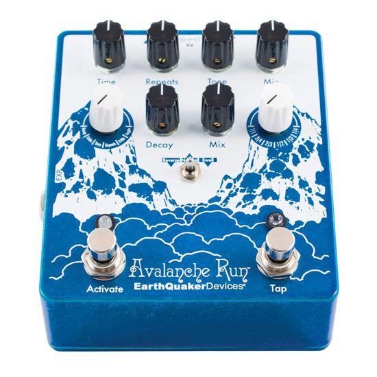 Earthquaker Devices Avalanche Run V2 Stereo Reverb Delay Effects Pedal - Image 4
