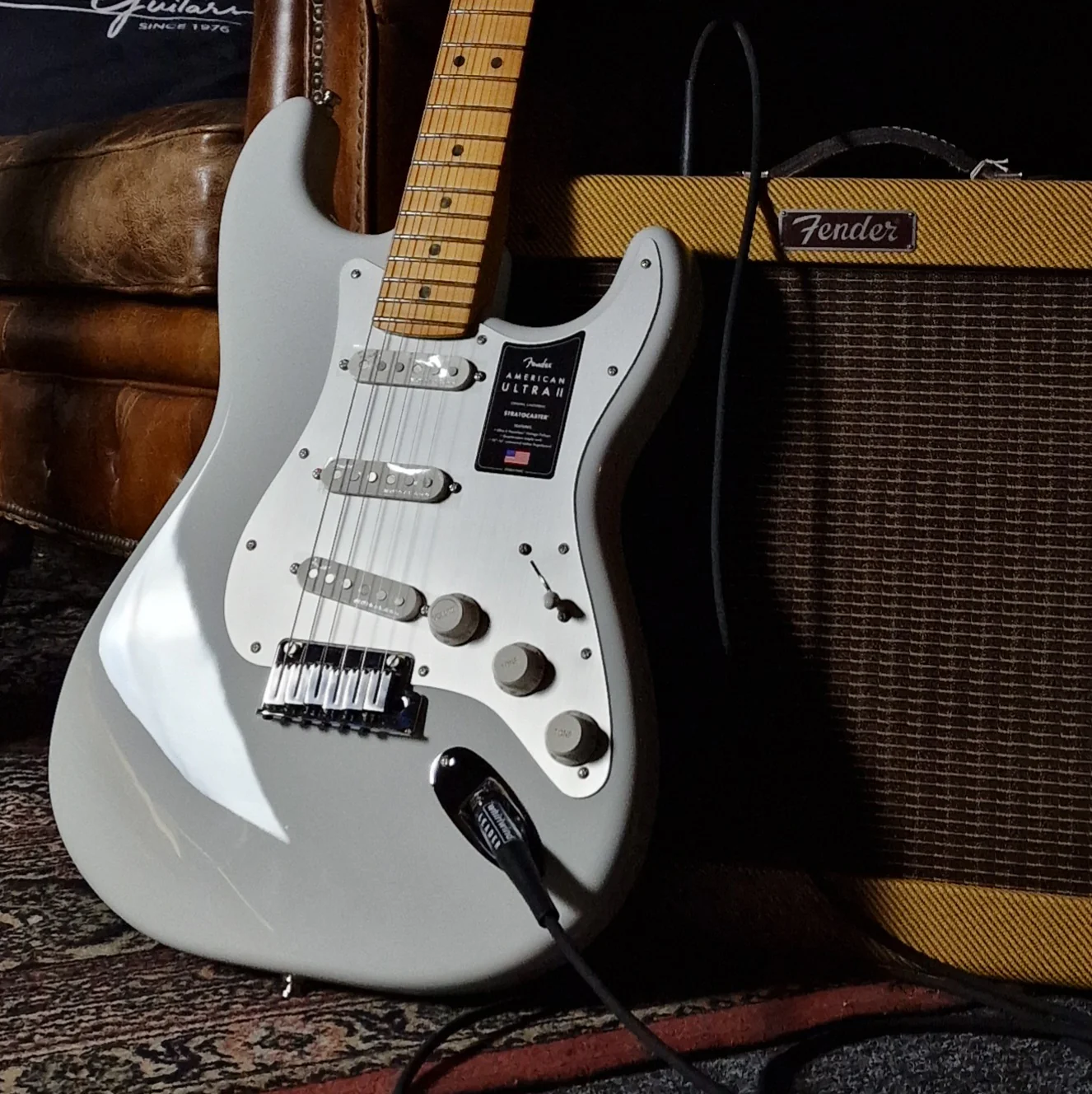 Fender American Ultra II Stratocaster; Maple Fingerboard; Avalanche - Image 3