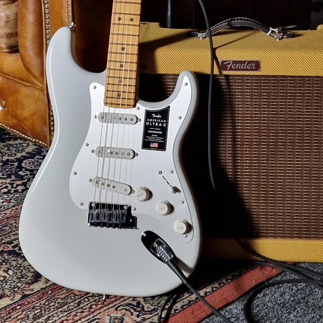 Fender American Ultra II Stratocaster; Maple Fingerboard; Avalanche - Image 5