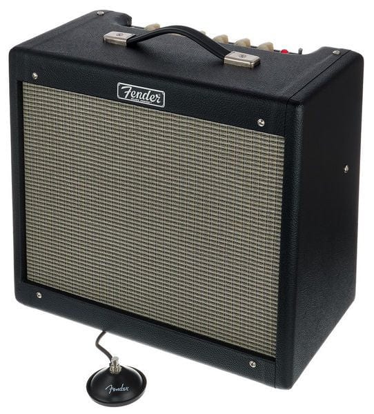 Fender Blues Junior MKIV Black Guitar Amp - Image 4