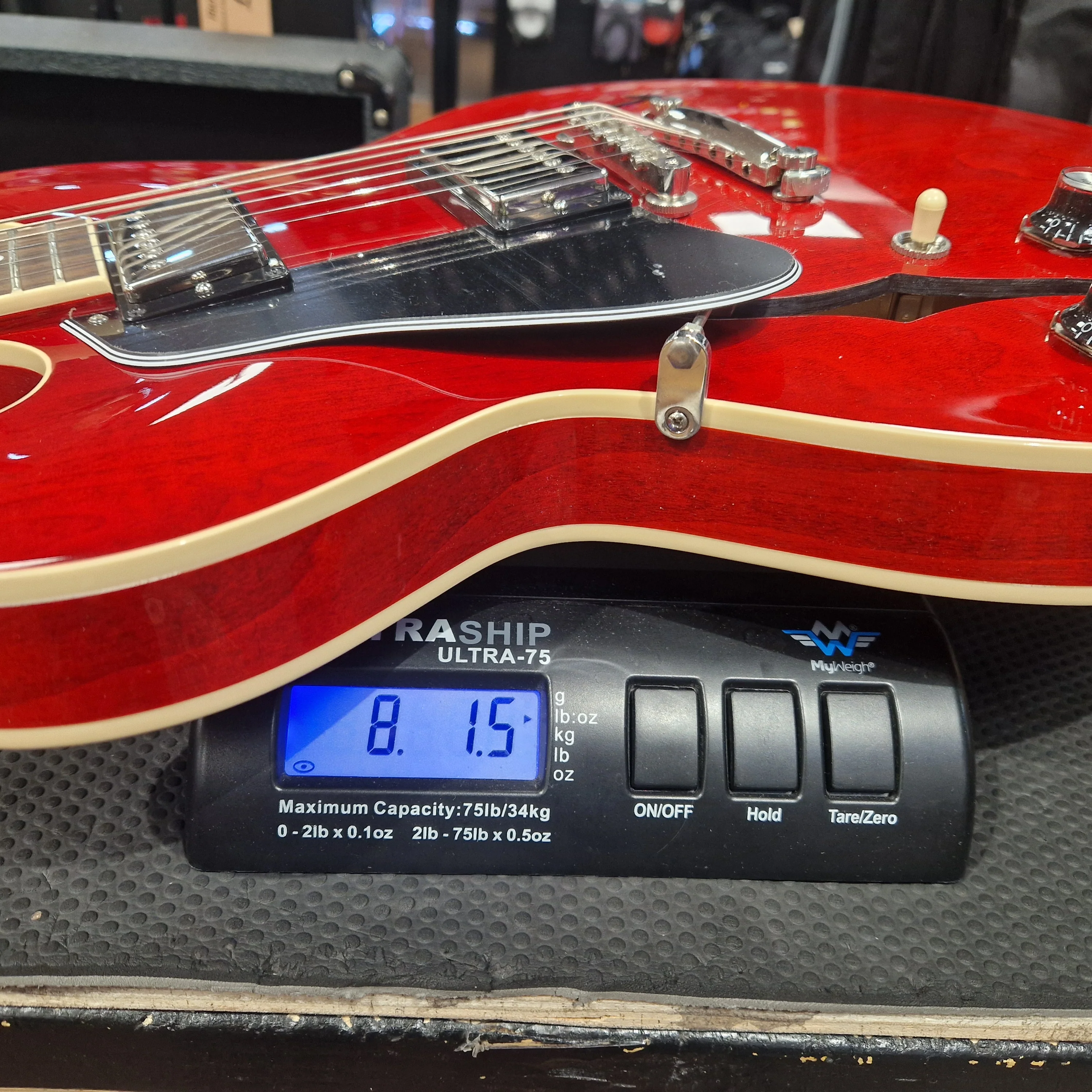 Gibson ES-335 (Left-handed); Sixties Cherry - Image 3