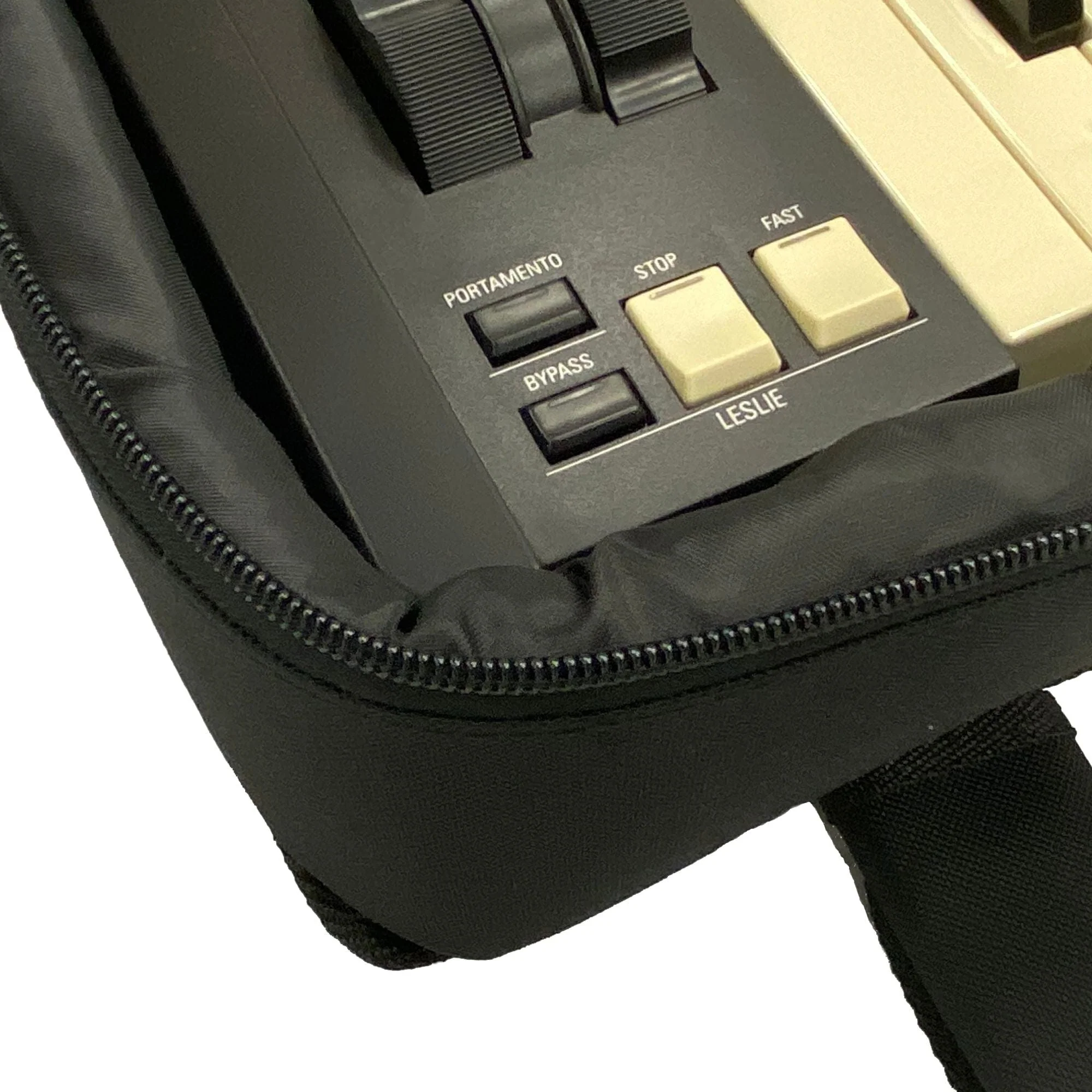 Hammond Padded Carry Bag For SK Pro 61 & XK4 Keyboards - Image 8