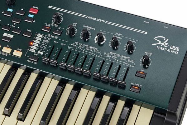 Hammond SK PRO 73 Bundle Incl Stand - Image 6