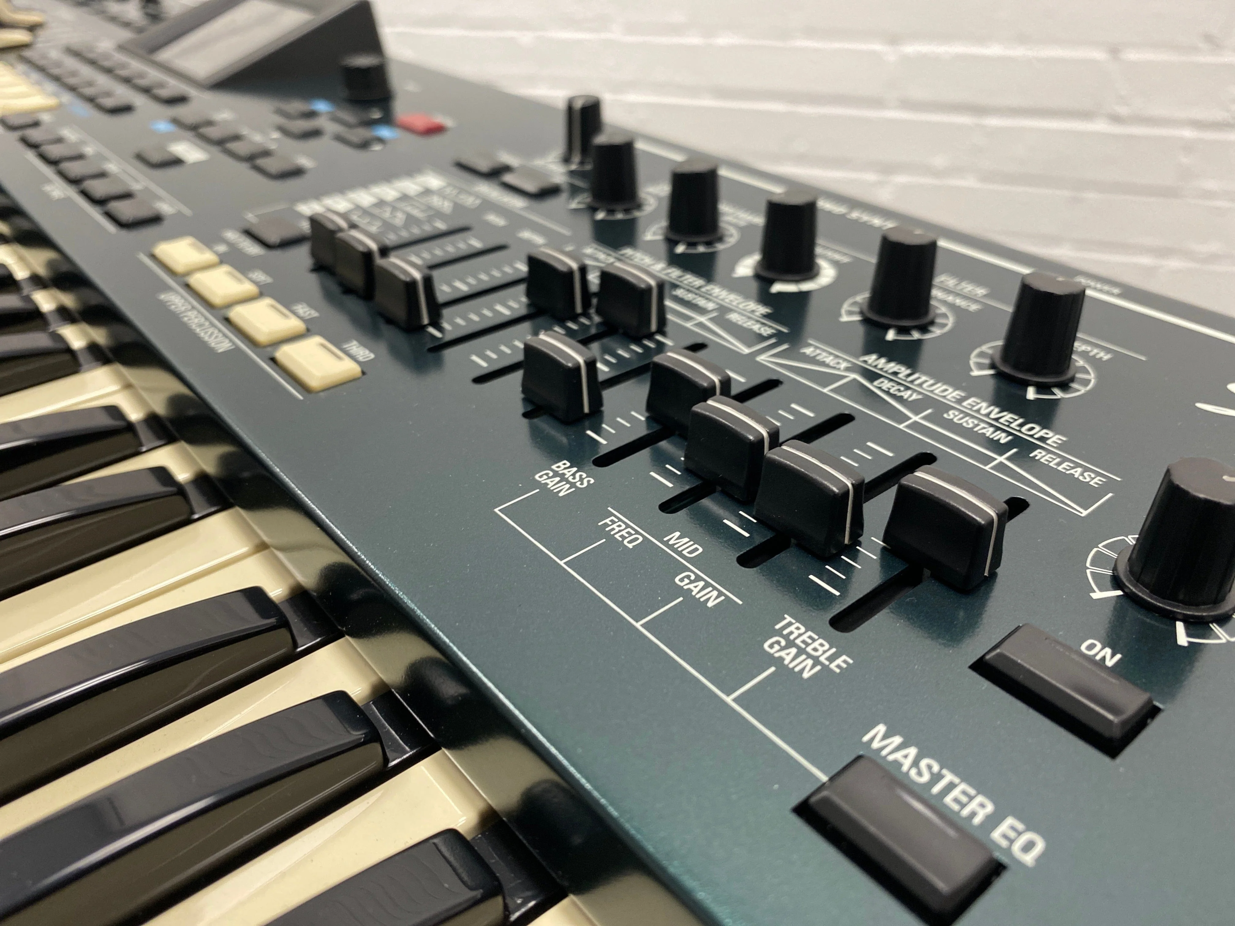 Hammond SKX Pro 61-Key Dual Manual Keyboard - Image 4