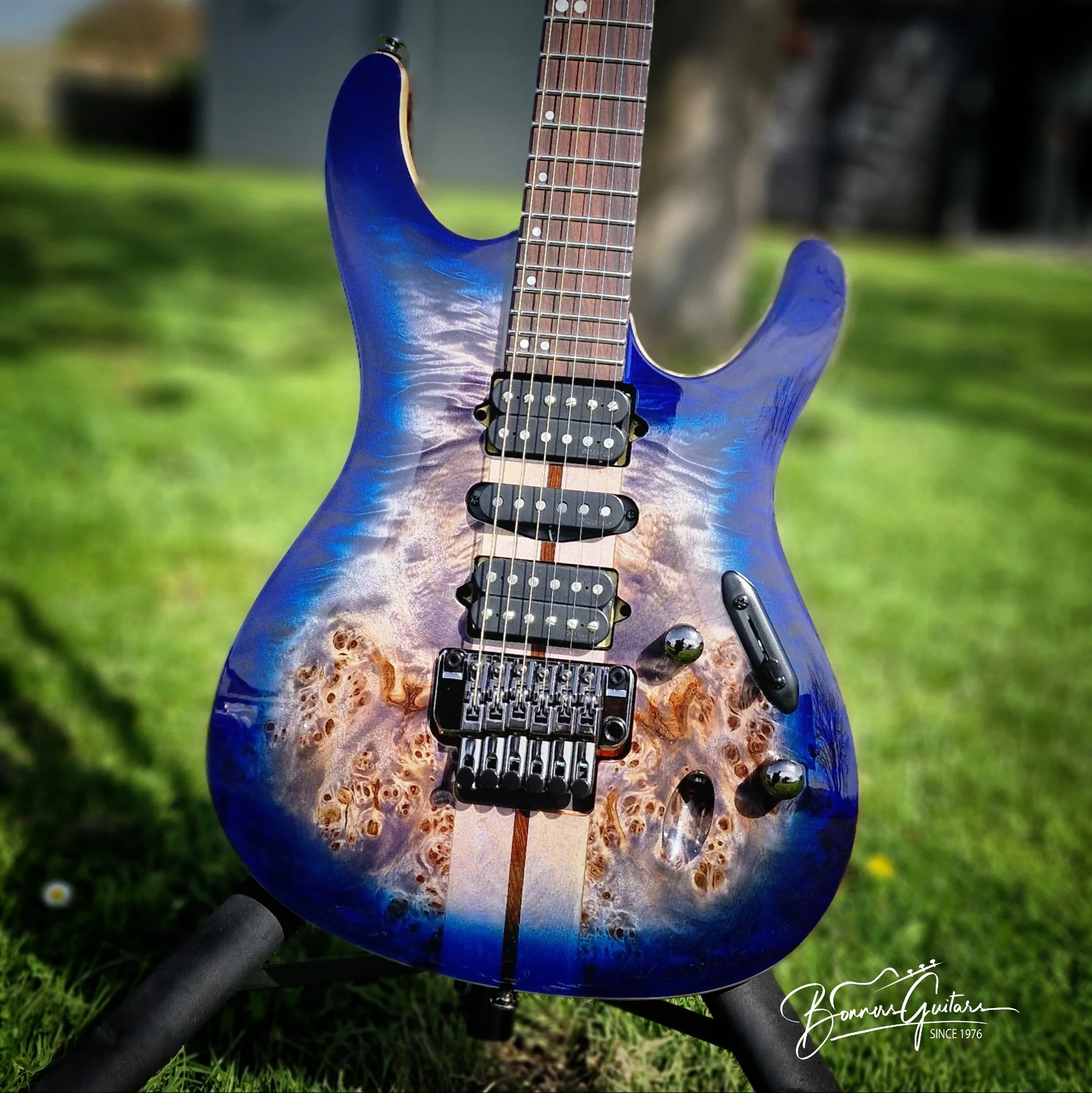 Ibanez S1070PBZ-CLB Electric Guitar; Celurean Blue Burst - Image 3