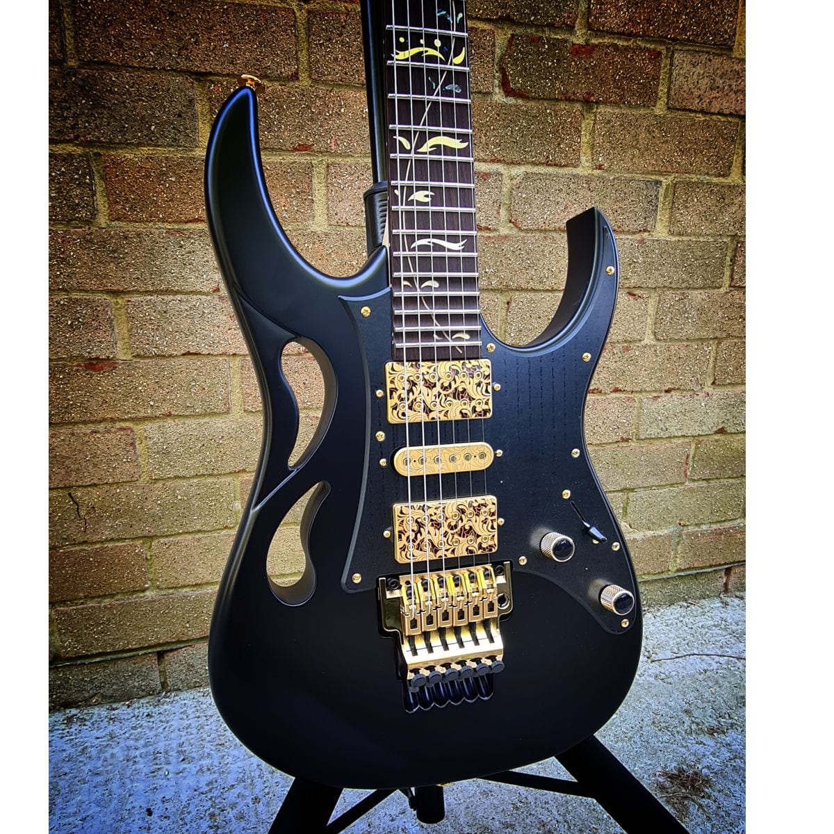 Ibanez Steve Vai Signature PIA Onyx Black Guitar - Image 5