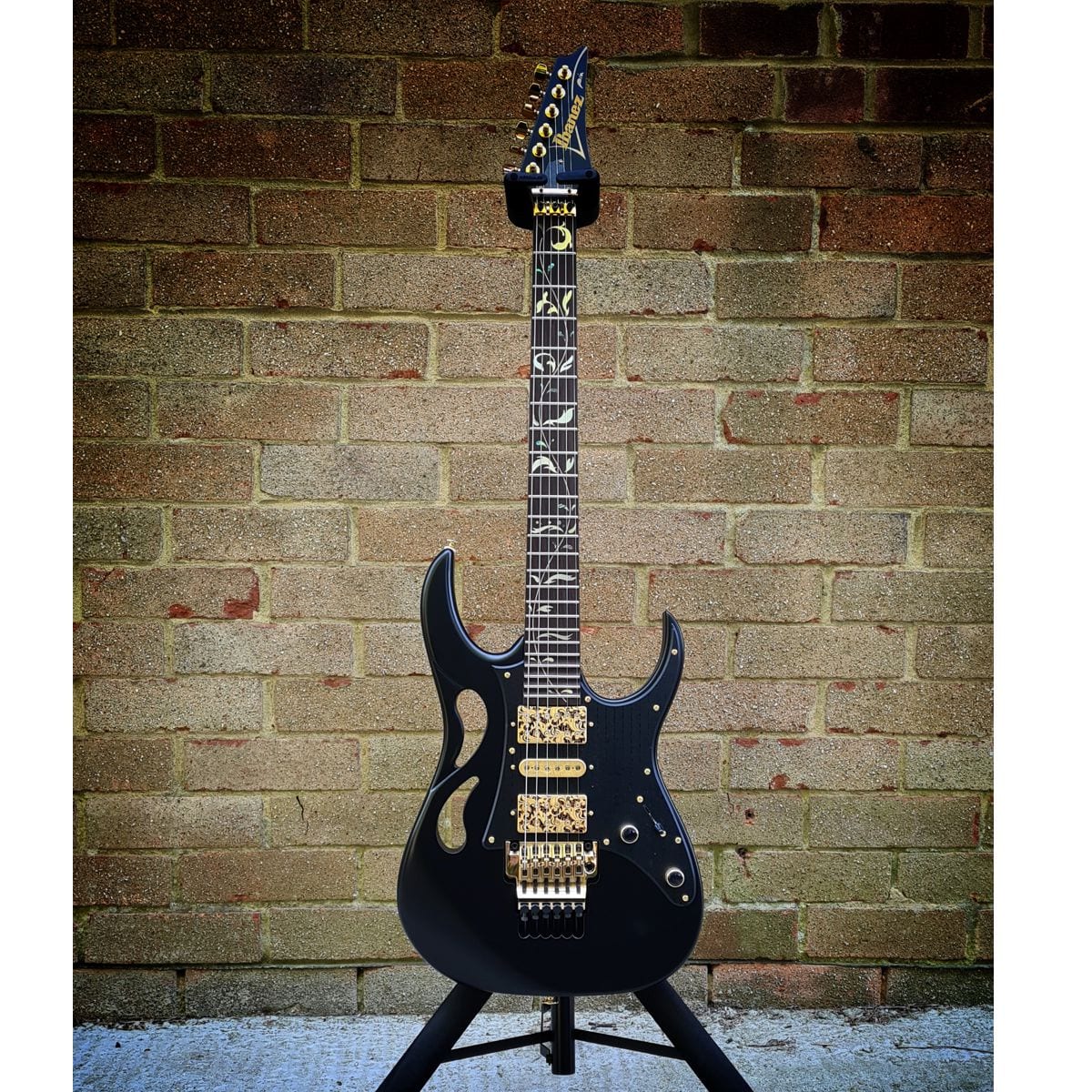 Ibanez Steve Vai Signature PIA Onyx Black Guitar - Image 6