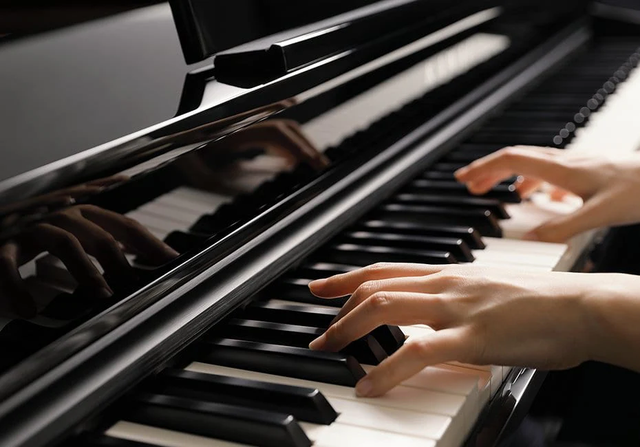 Kawai DG30 Polished Ebony Digital Grand Piano With Stool & Roland RH200 Headphones - Image 10