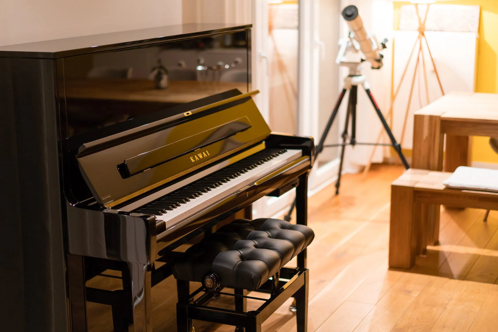 Kawai K300 Upright Piano; Polished Ebony - Image 6