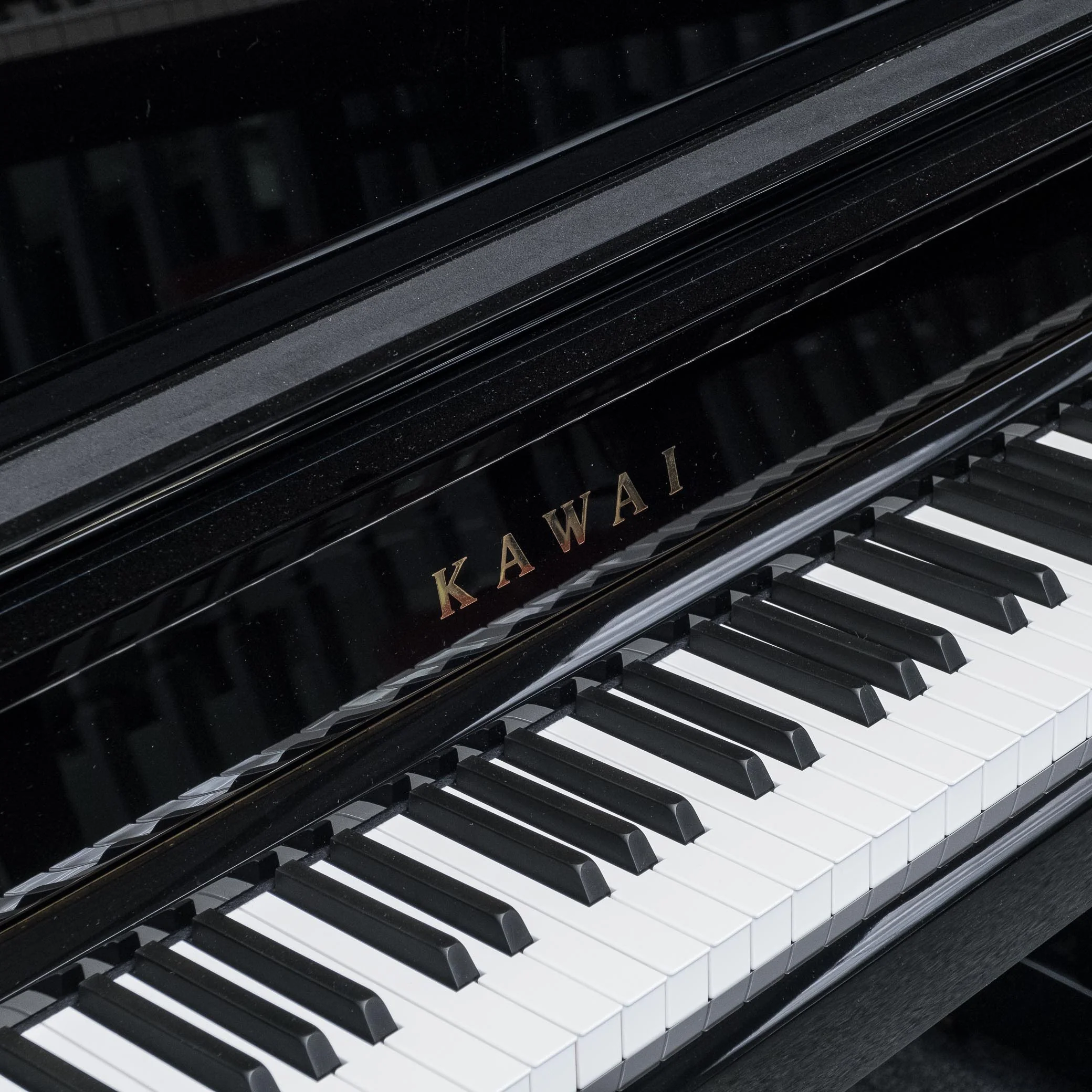 Kawai K400 Upright Piano; Polished Ebony - Image 6