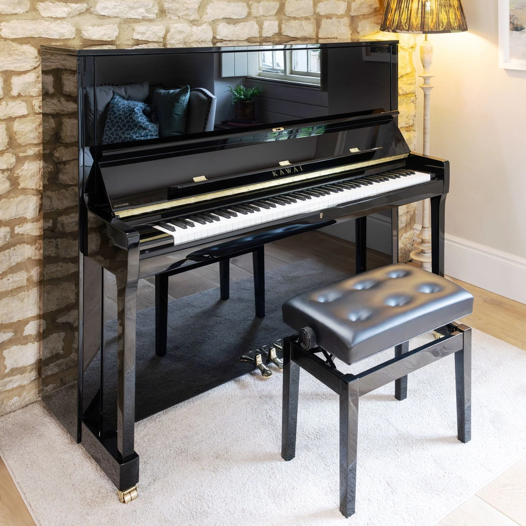 Kawai K600-AS Upright Piano; Polished Ebony - Image 3