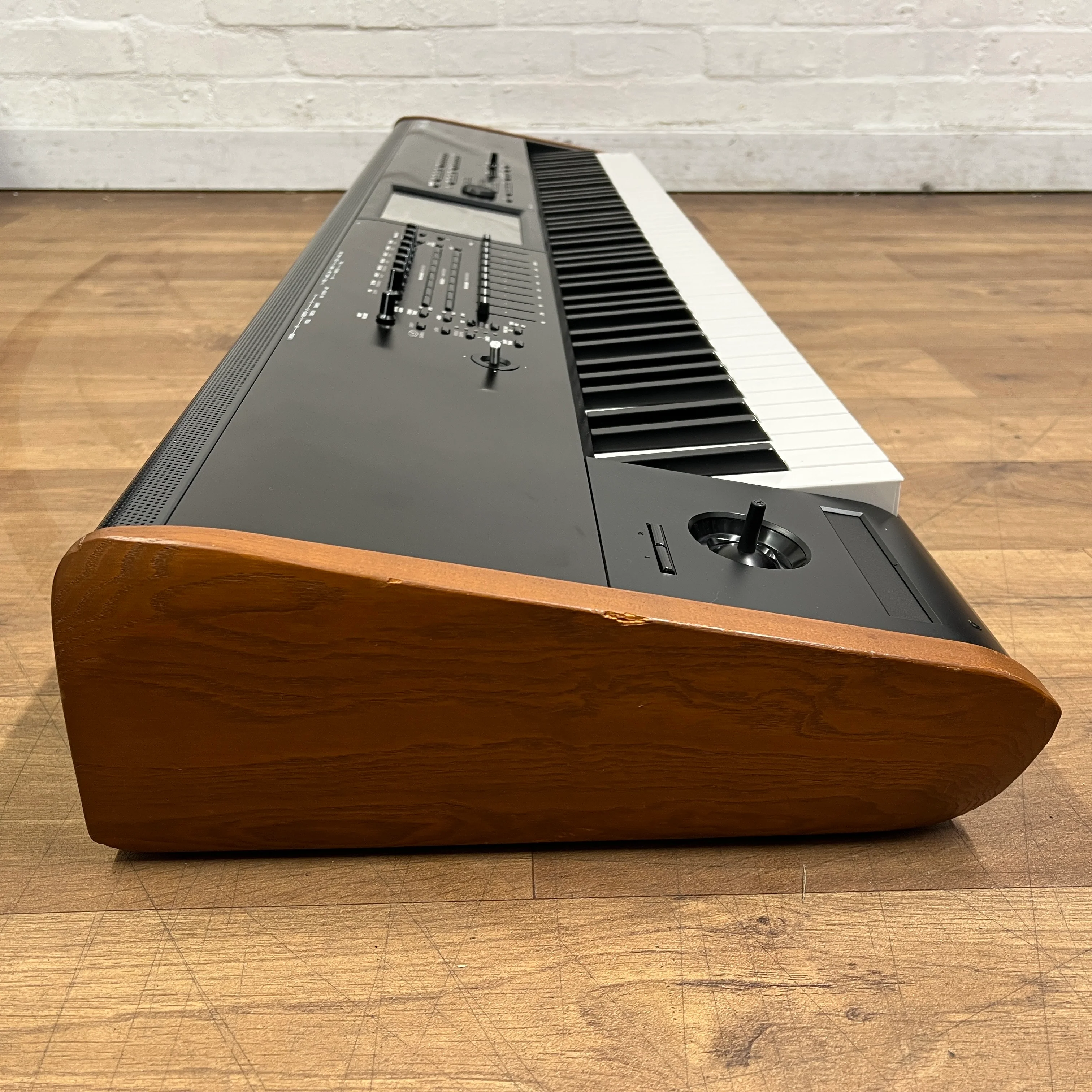 Korg Kronos 2 88 Music Workstation Serial No: 205621 | Second Hand - Image 7