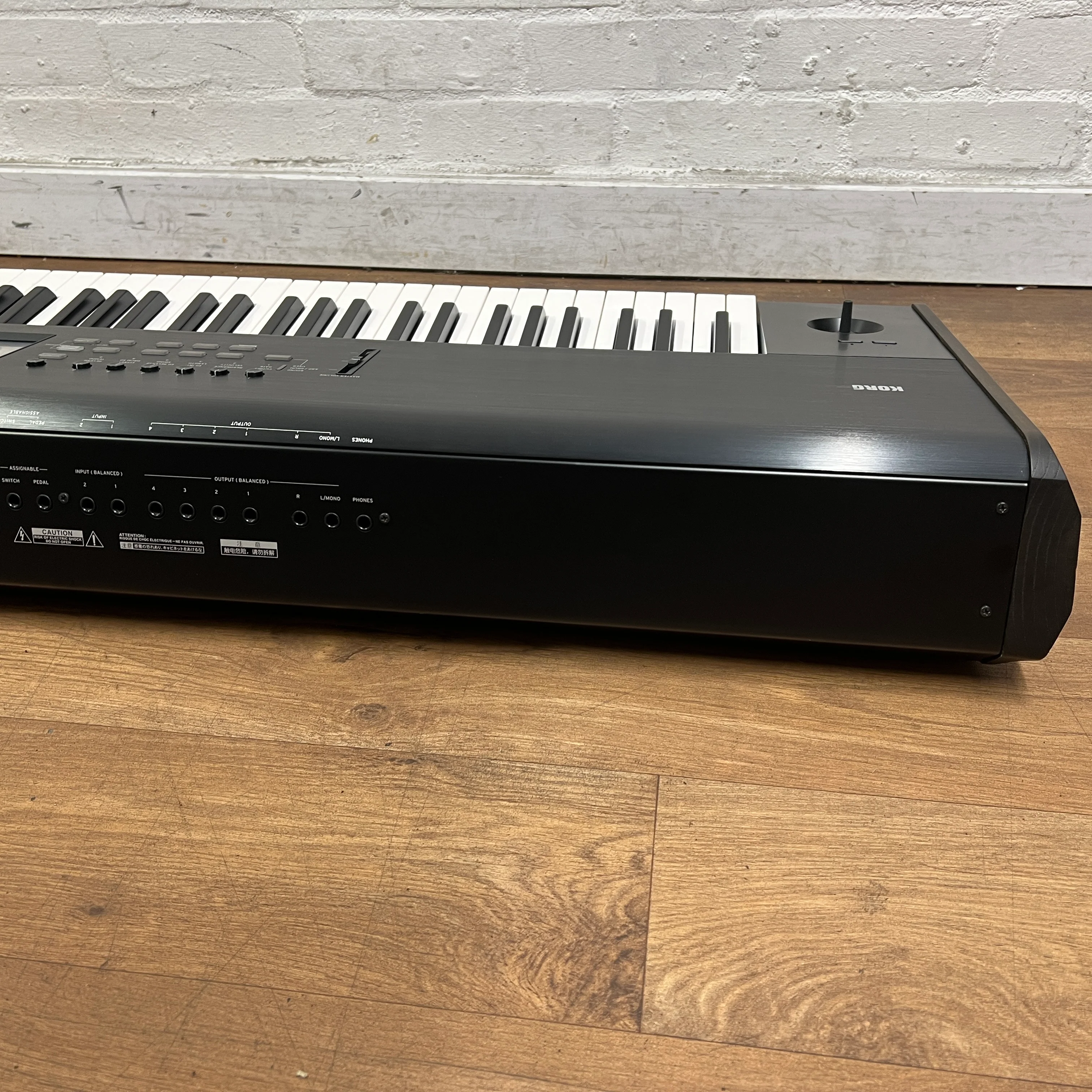 Korg Nautilus 88 Music Workstation Keyboard Serial No: 1125 | Second Hand - Image 10