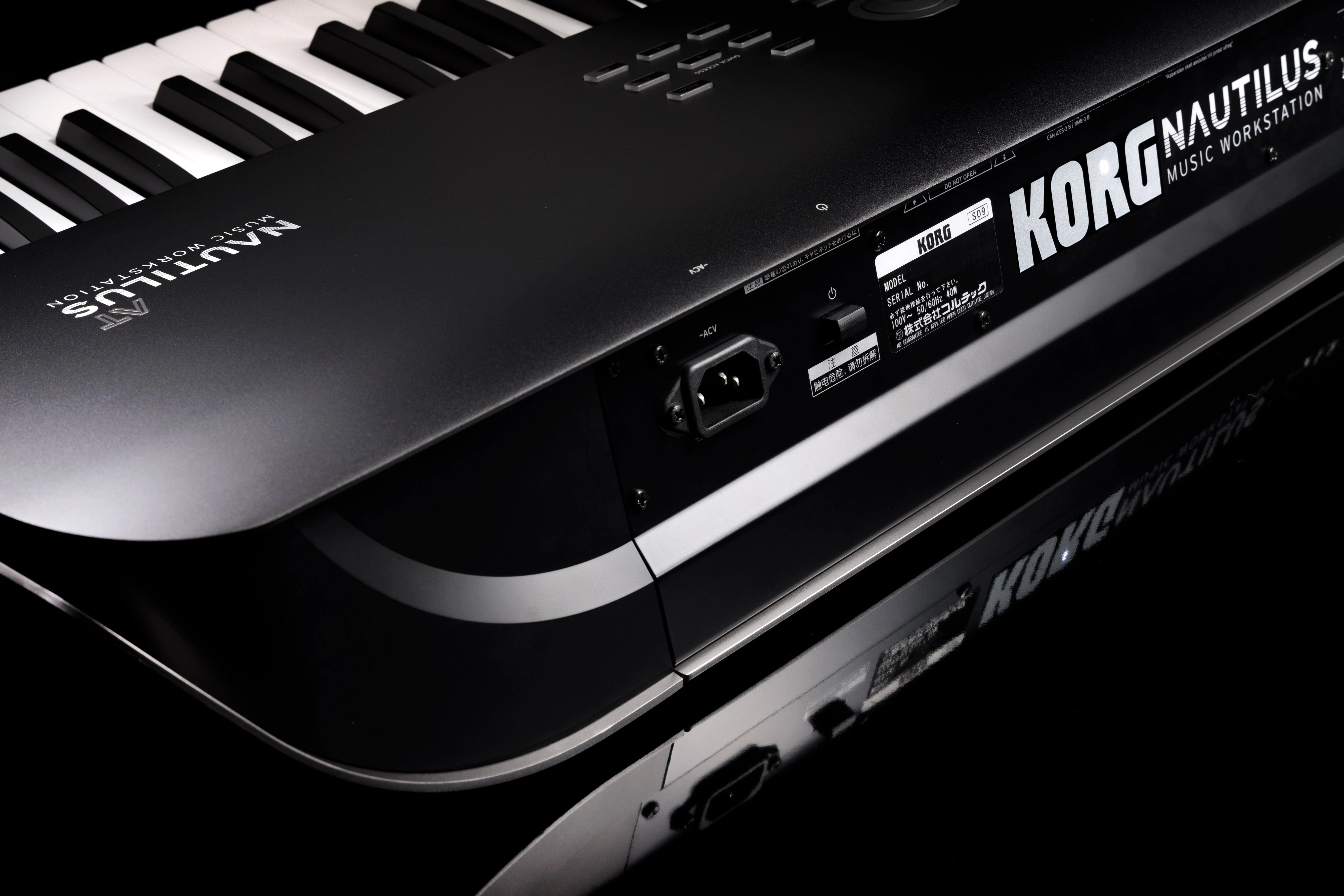 Korg Nautilus AT 61 Music Workstation with Aftertouch - Image 6