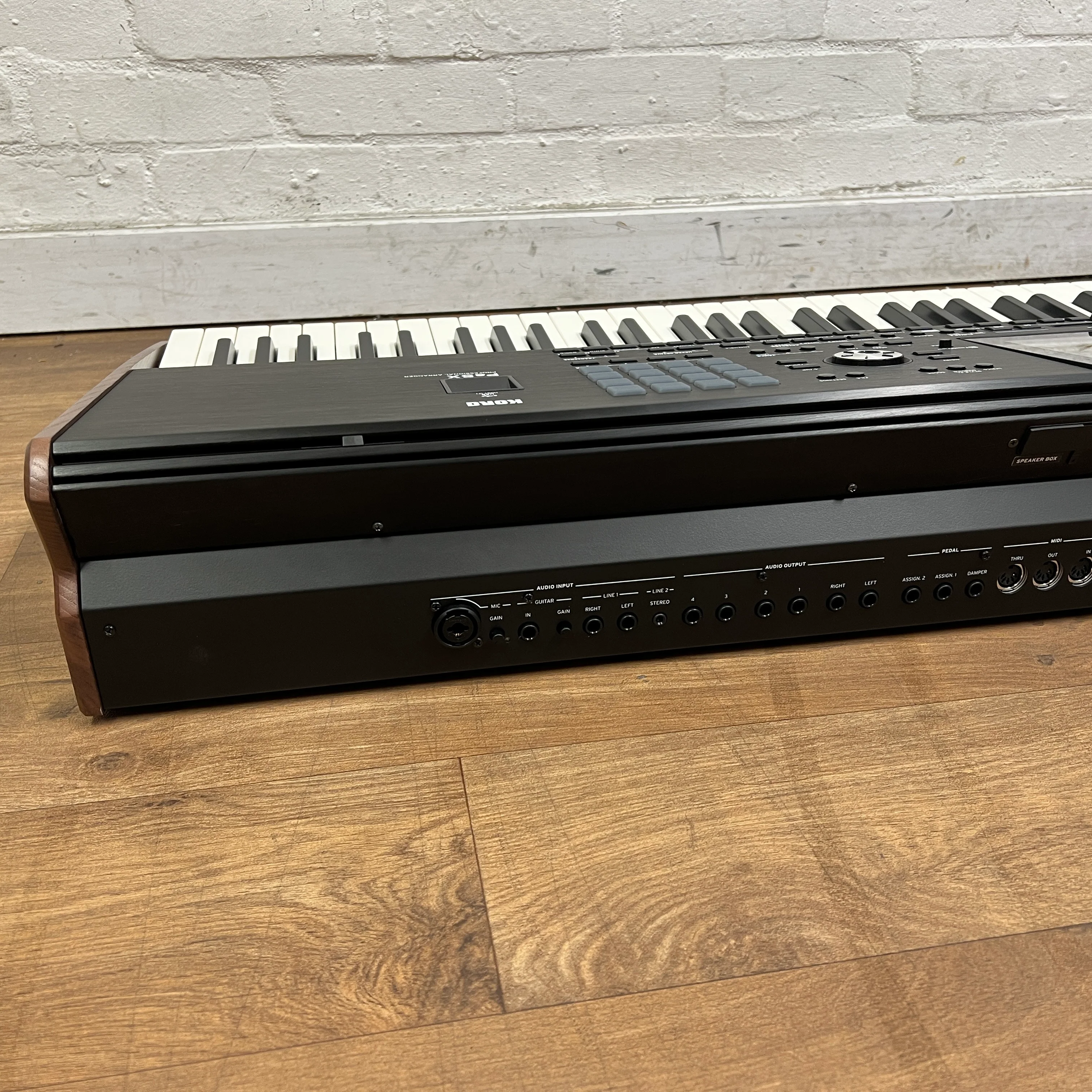 Korg Pa5X 88 Note Arranger Workstation Keyboard; Serial No: 9002174 | B Stock - Image 9