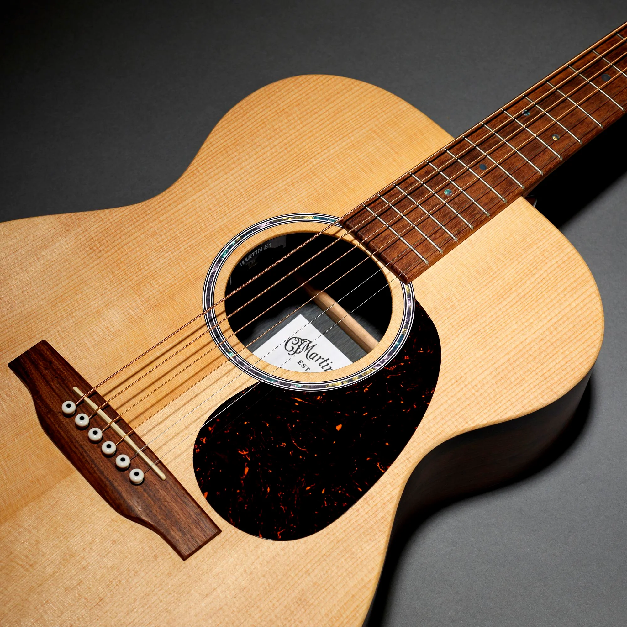 Martin 00-X2E Electro Acoustic Guitar; Solid Spruce / Cocobolo | Incl Softshell Case - Image 8