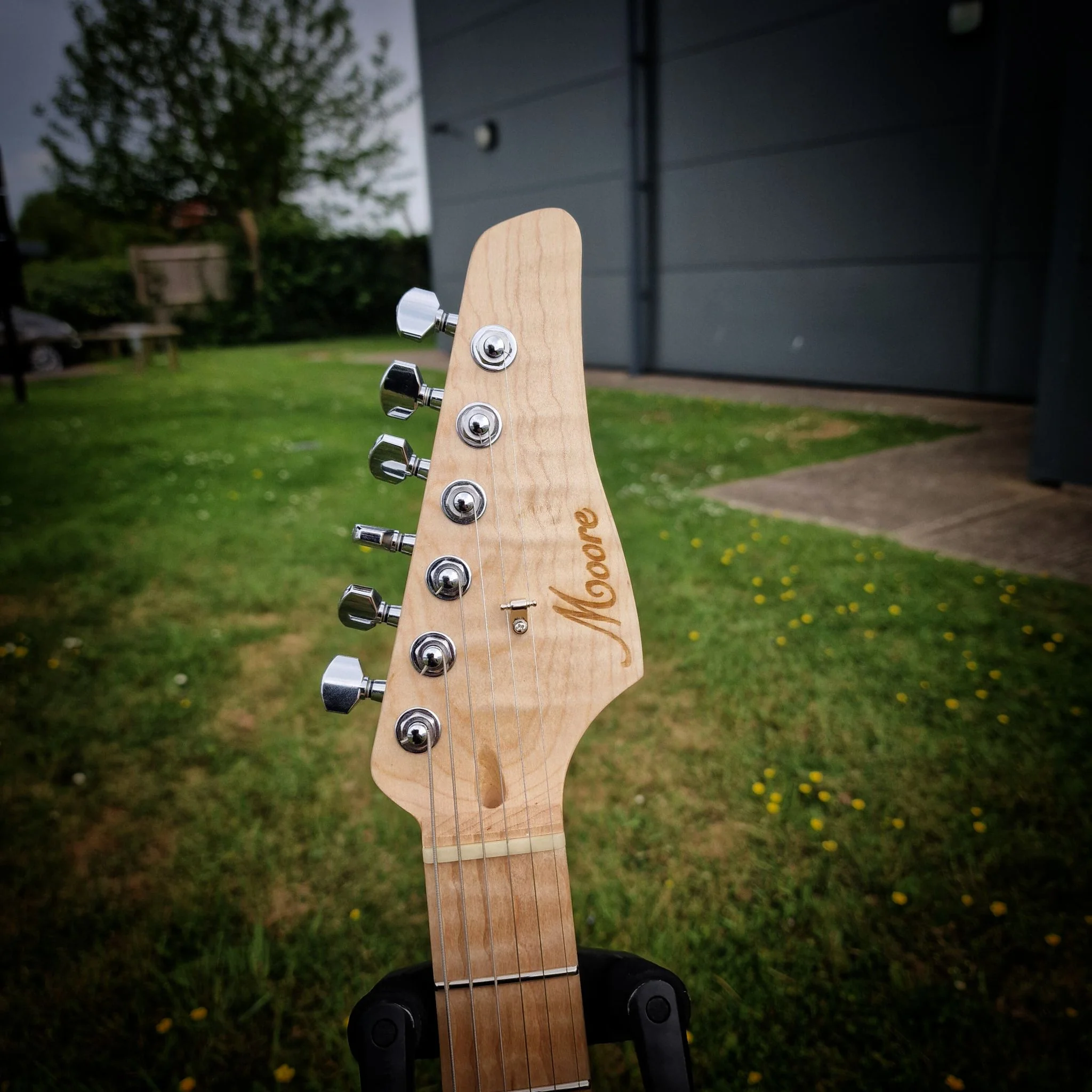 Moore Guitars Timothy; Mocha #016 - Image 3
