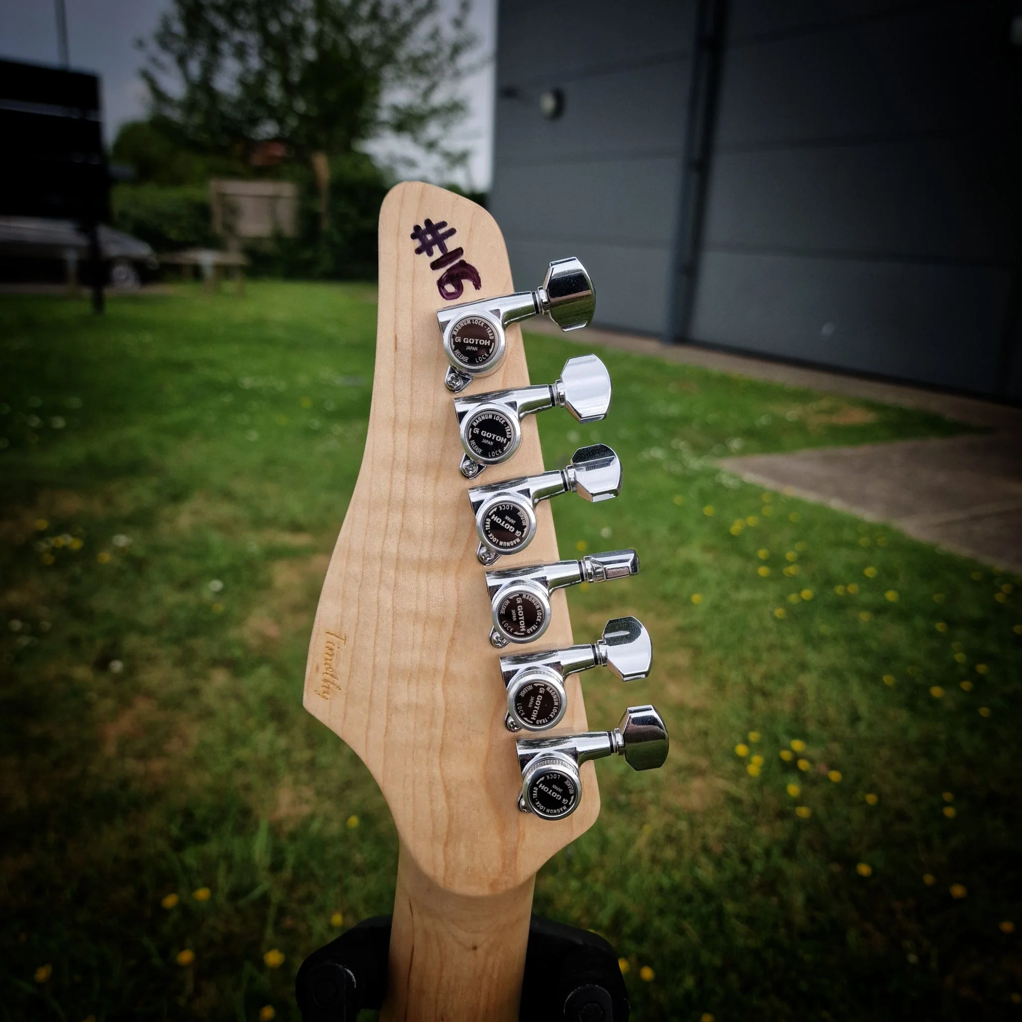 Moore Guitars Timothy; Mocha #016 - Image 4
