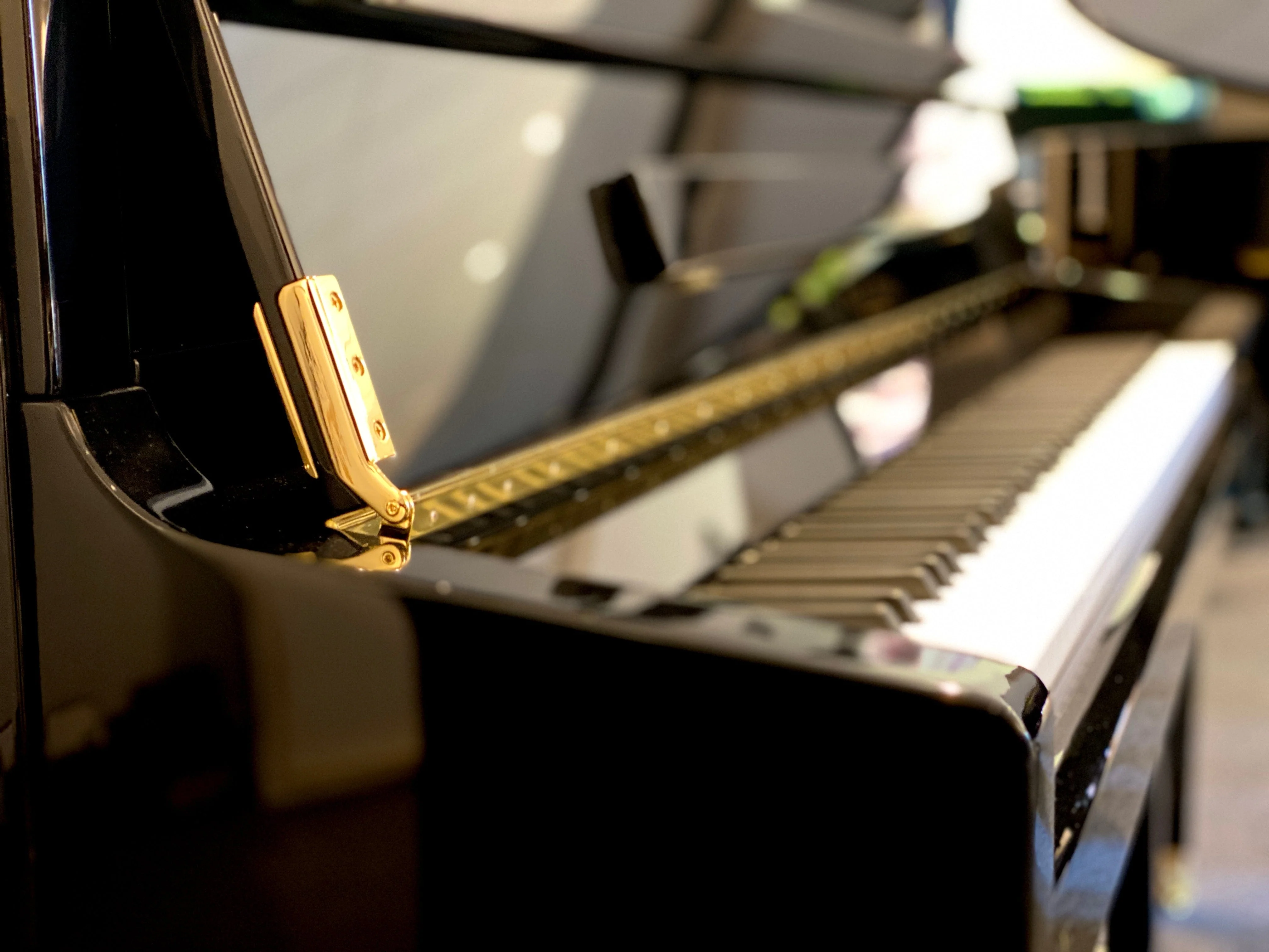 Perzina UP127 Upright Piano; Black Polished - Image 7