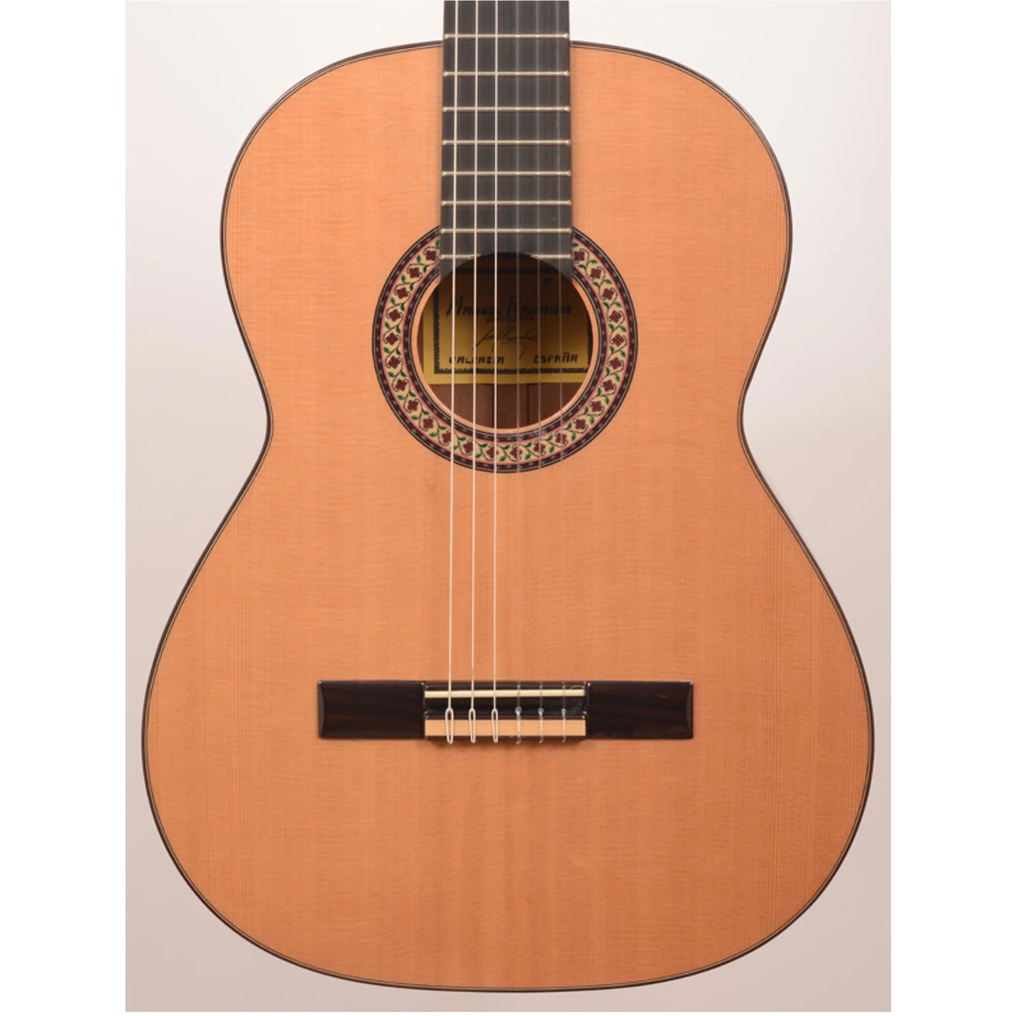 Raimundo 136 Classical Guitar