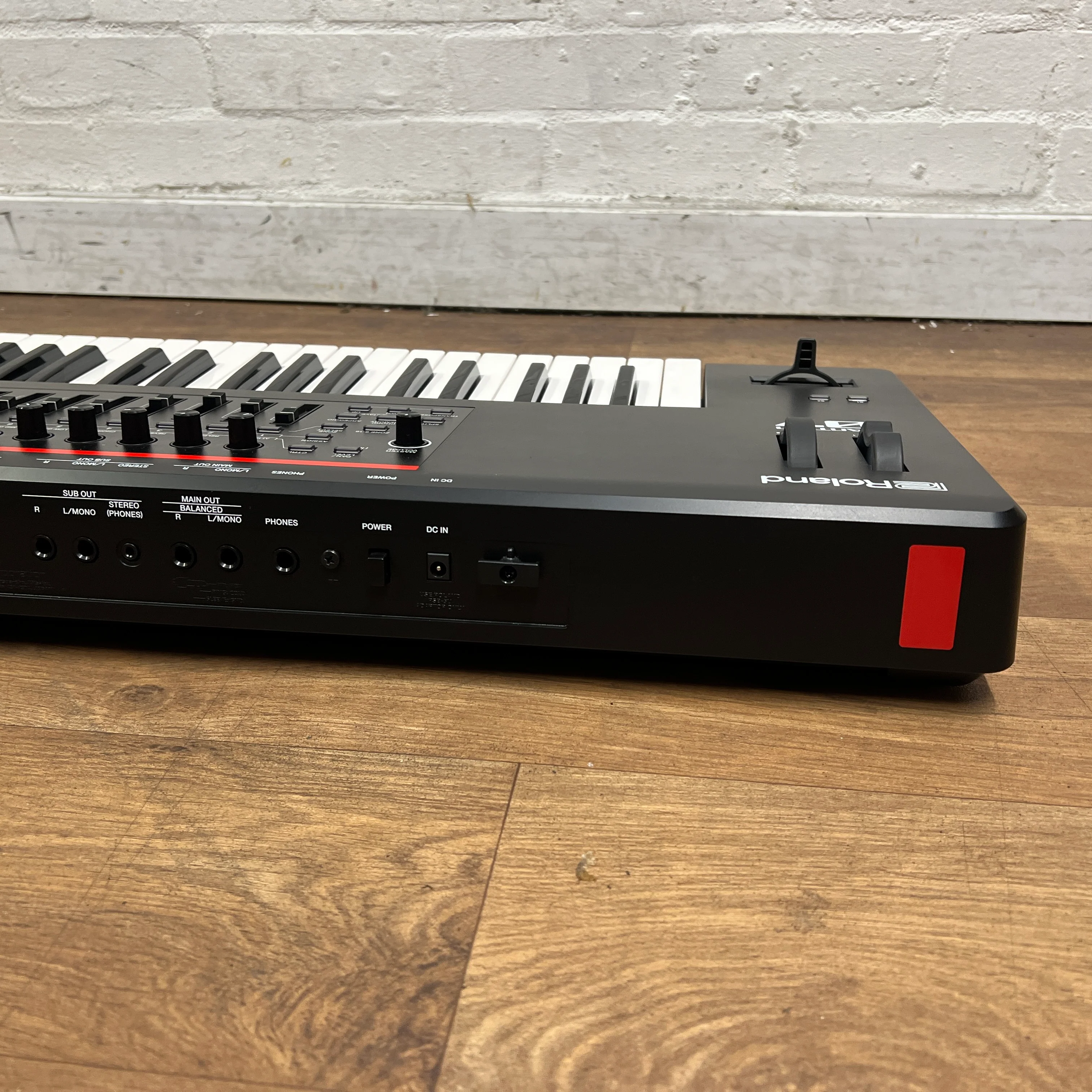 Roland Fantom 07 Keyboard; Serial No: Z7Q4962 | Second Hand - Image 12