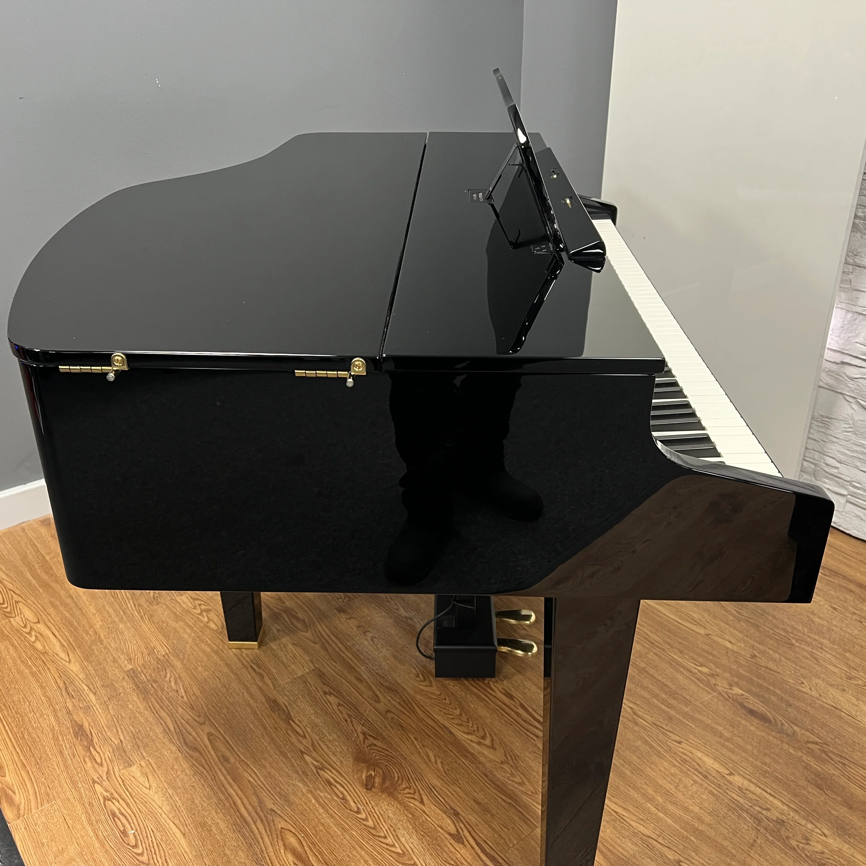 Roland GP607PE Digital Grand Piano With Matching Stool; Ser No:Z0P6500 | Second Hand - Image 10