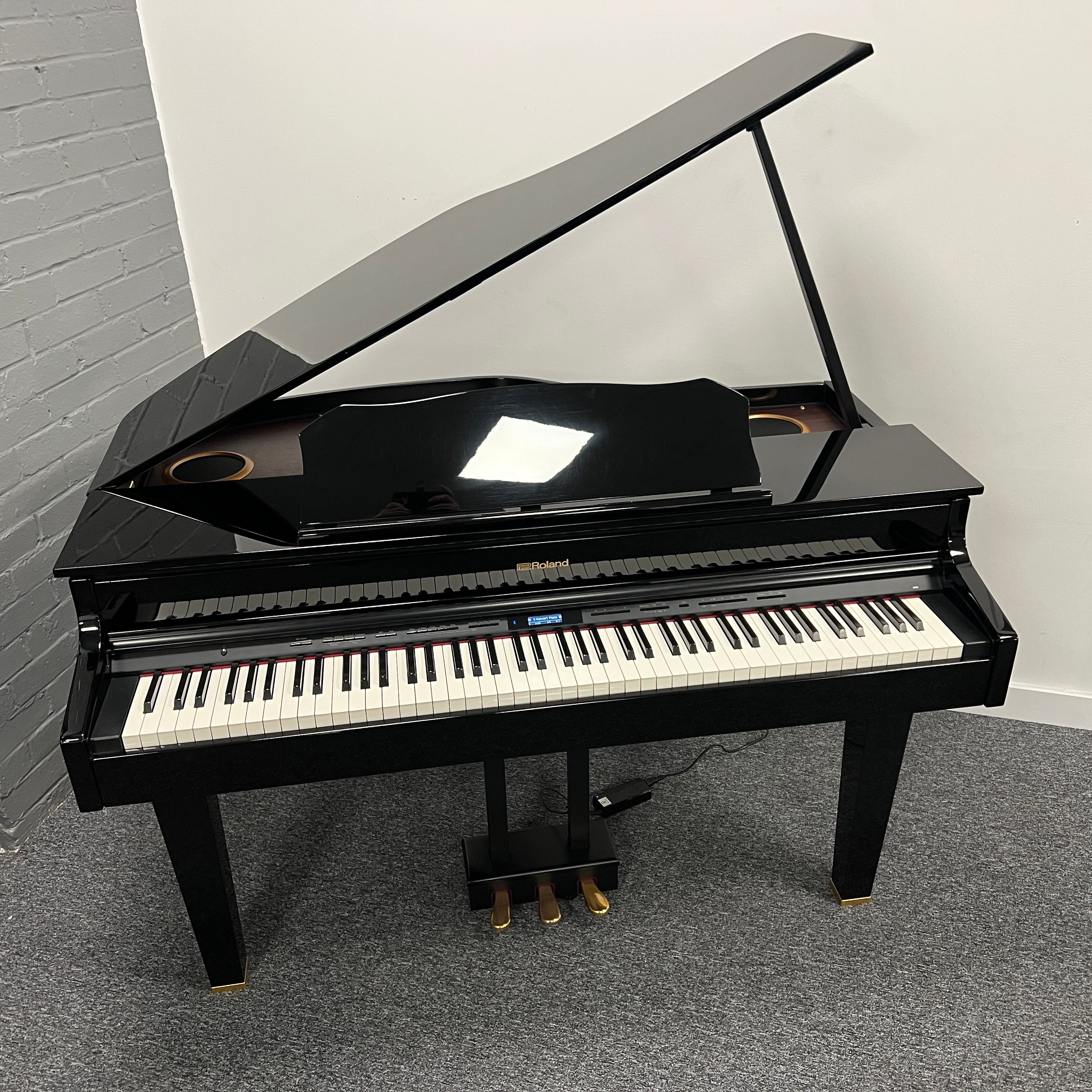 Roland GP607PE Digital Grand Piano With Matching Stool; Ser No:Z5M4959 | Second Hand - Image 4