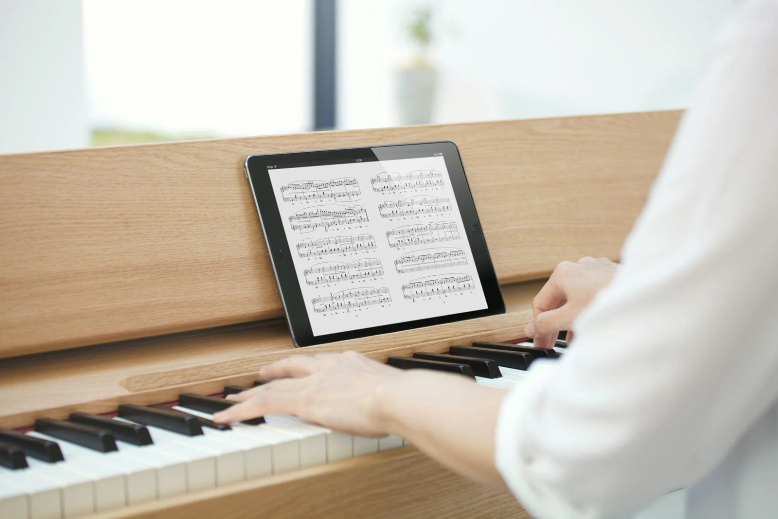 Roland Kiyola KF10 Artisan Digital Piano With Solid Wood Cabinet; Sheer White - Image 5