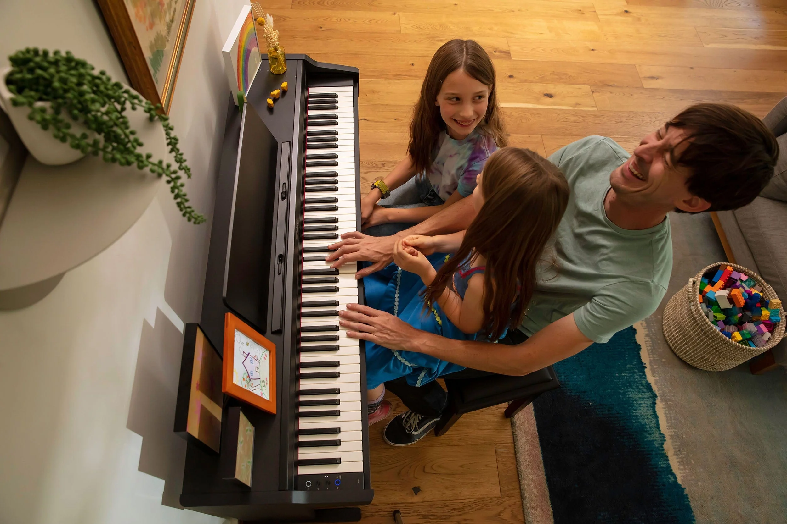 Roland RP107 Digital Piano; Black - Image 12