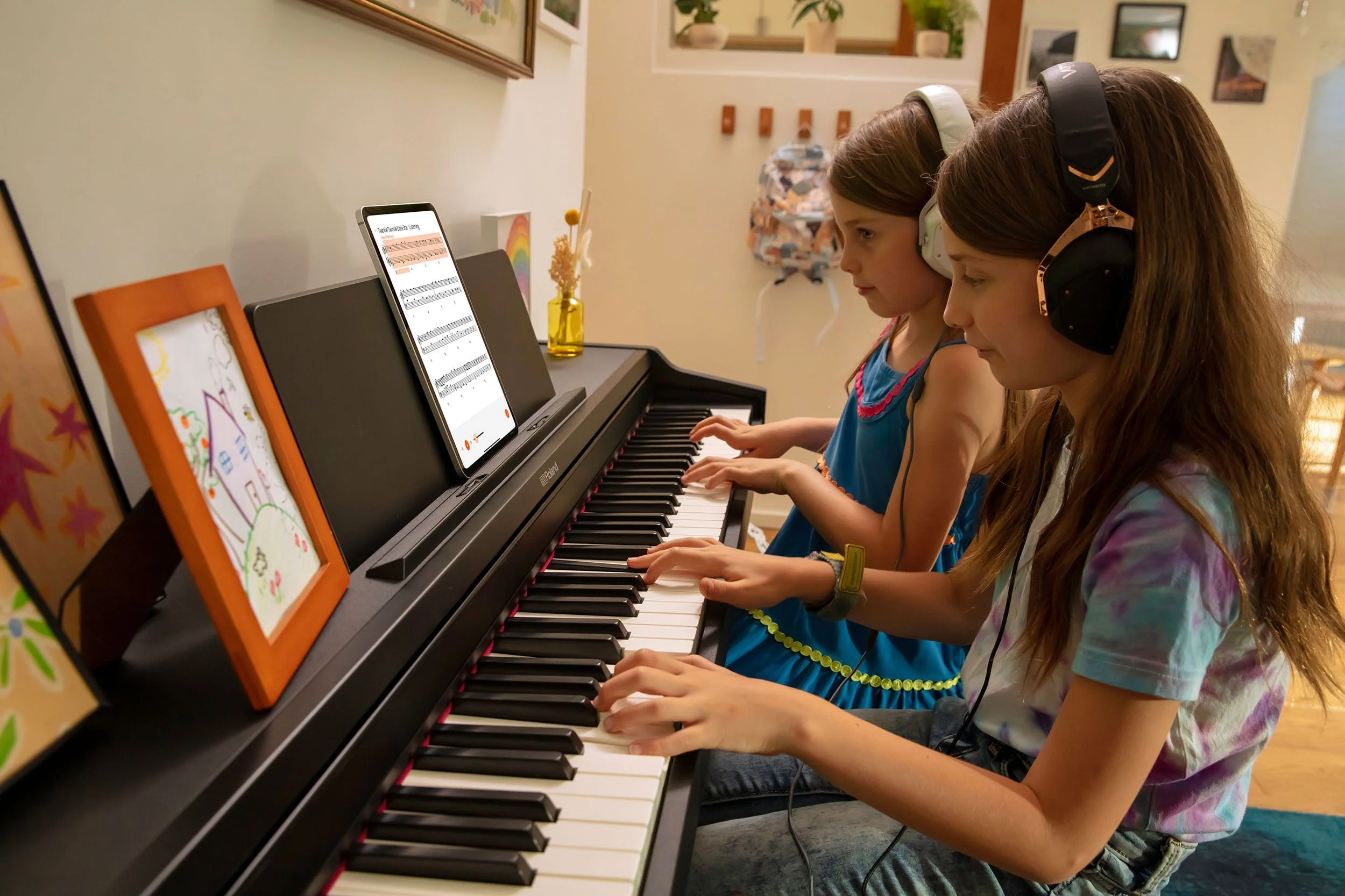 Roland RP107 Digital Piano; Black - Image 4