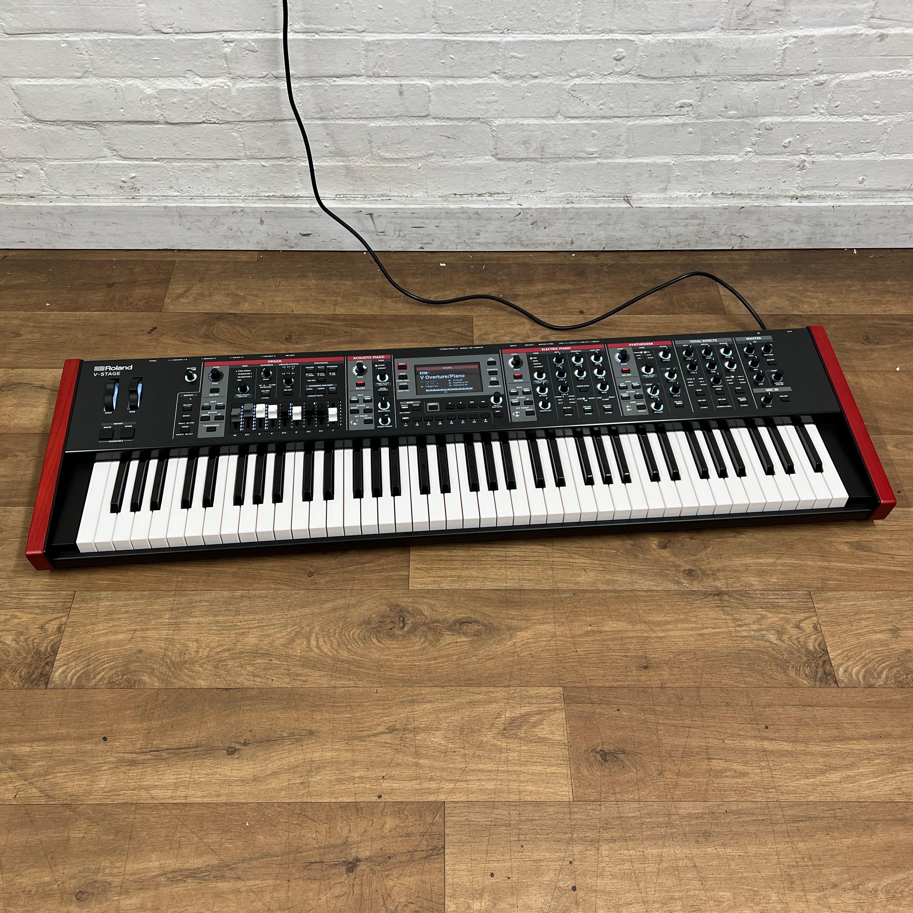 Roland V Stage 76 Keyboard; Serial No: Z5S0968 | Second Hand - Image 2