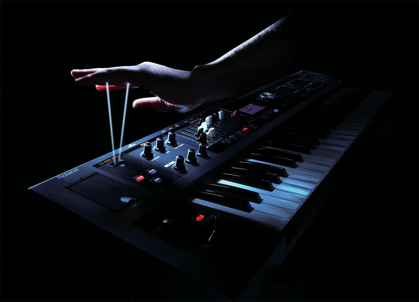 Roland VR09B 61 Note Black V-Combo Keyboard - Image 8