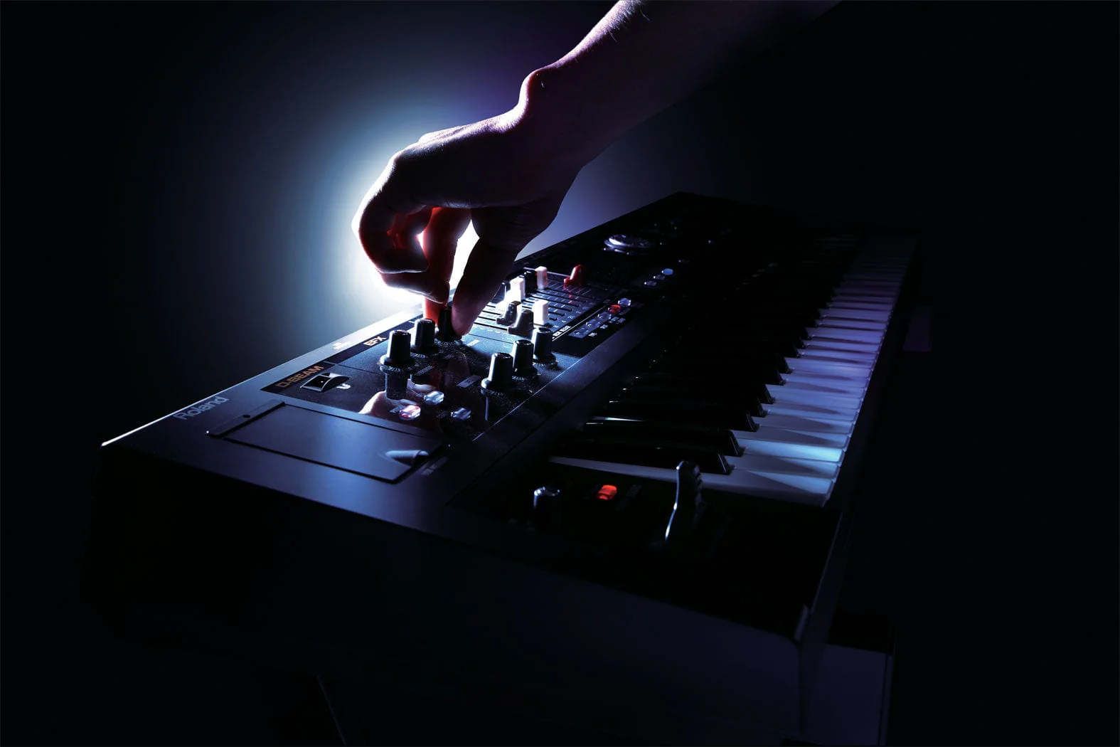 Roland VR09B 61 Note Black V-Combo Keyboard - Image 9