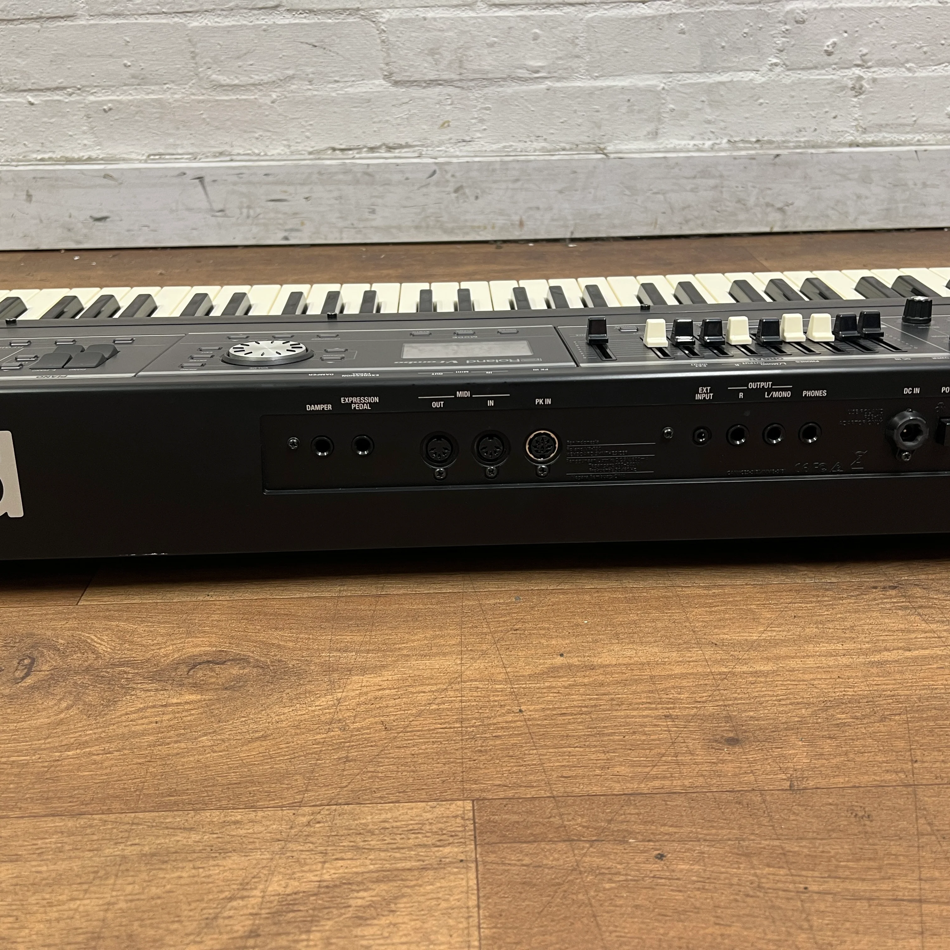 Roland VR730 73 Note V-Combo Keyboard; Serial No: Z9I1728 | Second Hand - Image 10