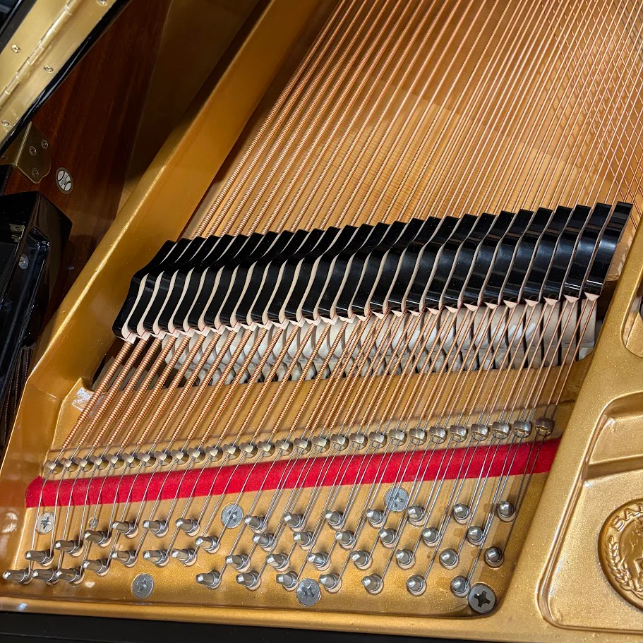 Samick SIG47 Baby Grand Piano in Polished Ebony: Serial No: IJNCG0068 | Second Hand - Image 7