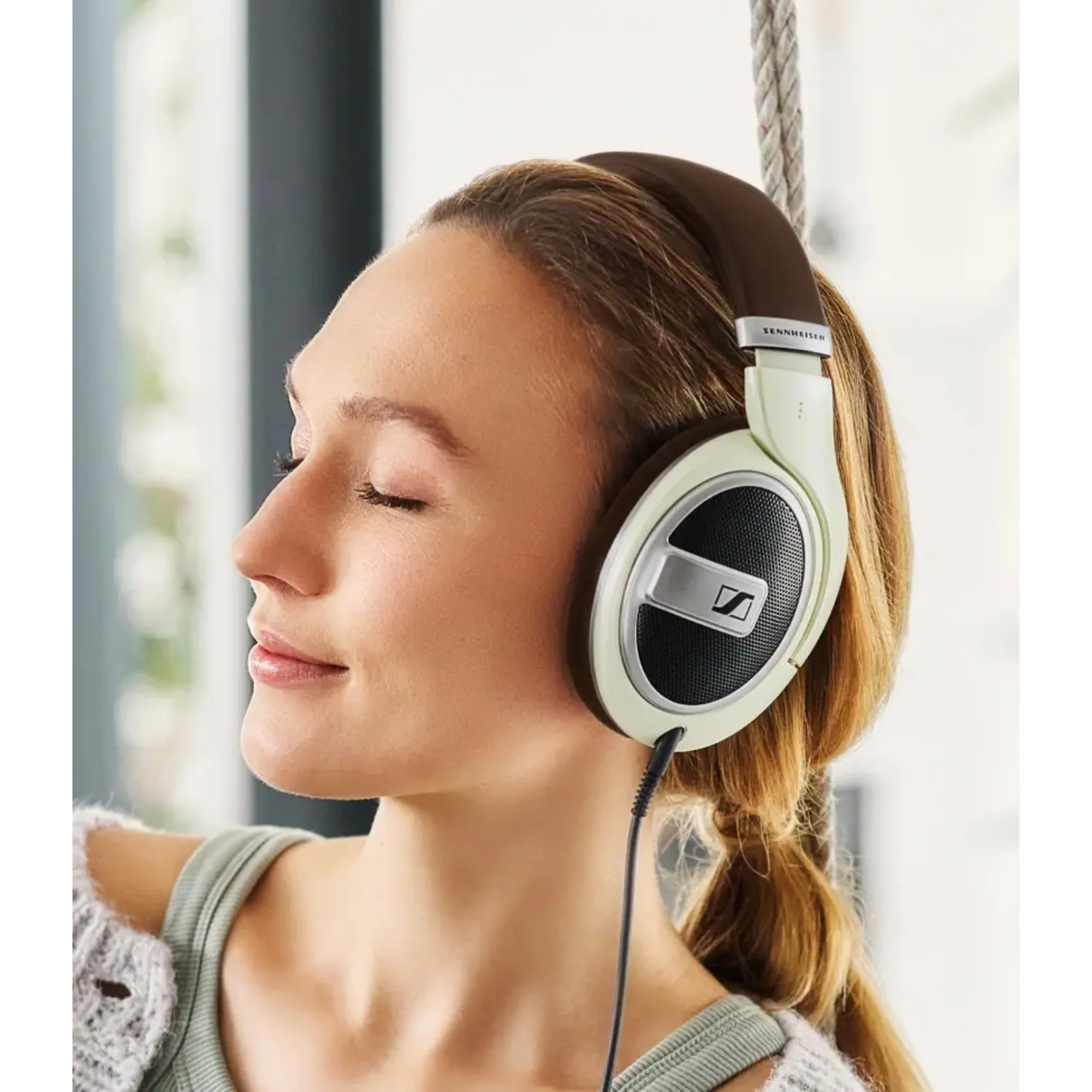 Sennheiser HD-599 Around-Ear Open Back Headphones - Ivory - Image 4