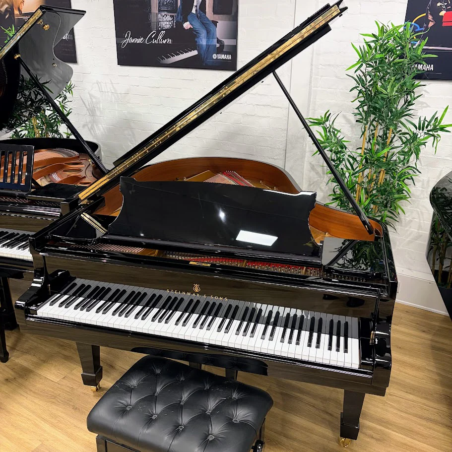 Steinway Model O Grand Piano in Polished Ebony; Serial No: 129017 | Reconditioned - Image 13