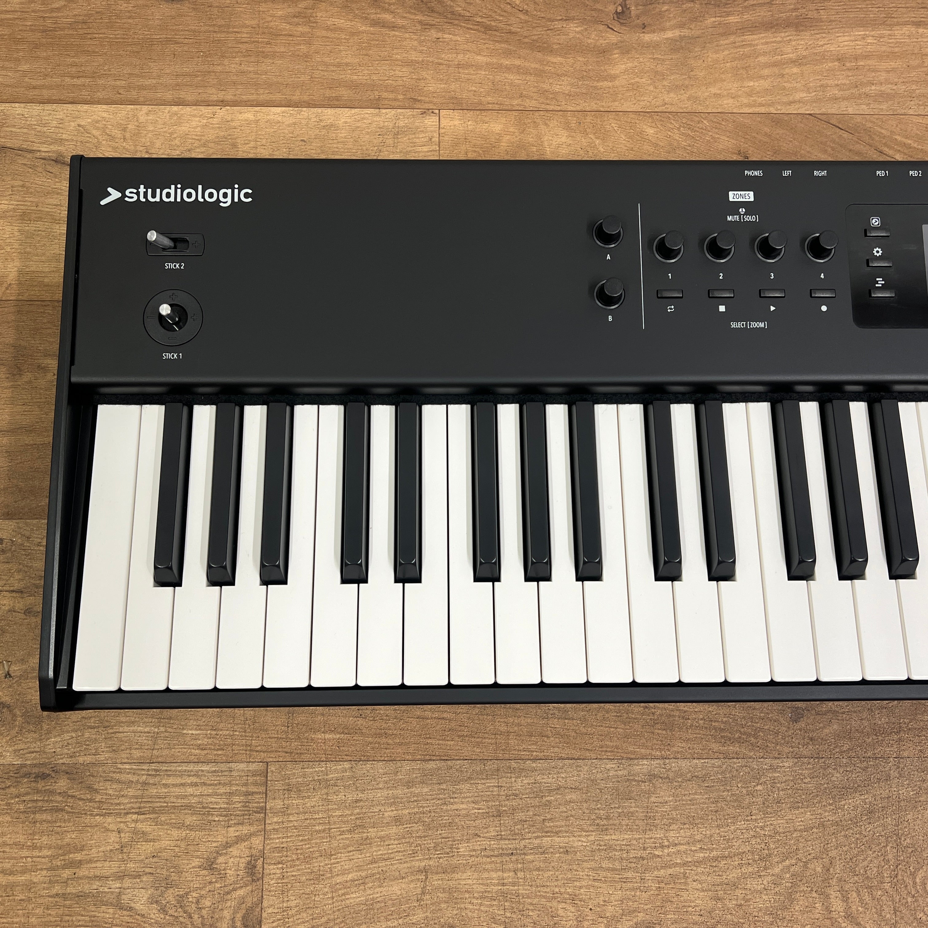 Studiologic SL73 MIDI Controller Keyboard; Serial No: 2542IT7301105 | Second Hand - Image 5