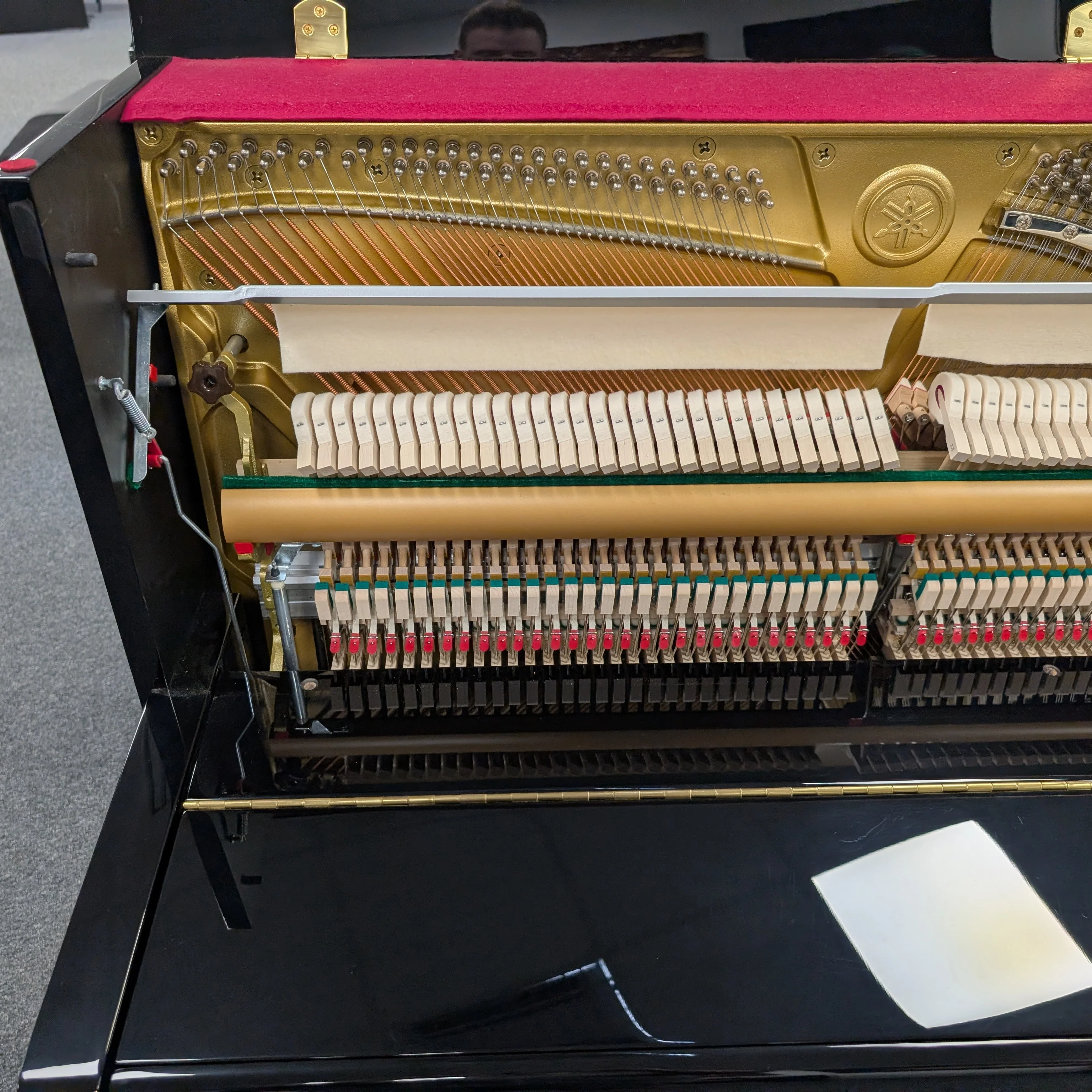 Yamaha B3 Upright Piano in Polished Black: Serial No: J36416044 | Second Hand - Image 5