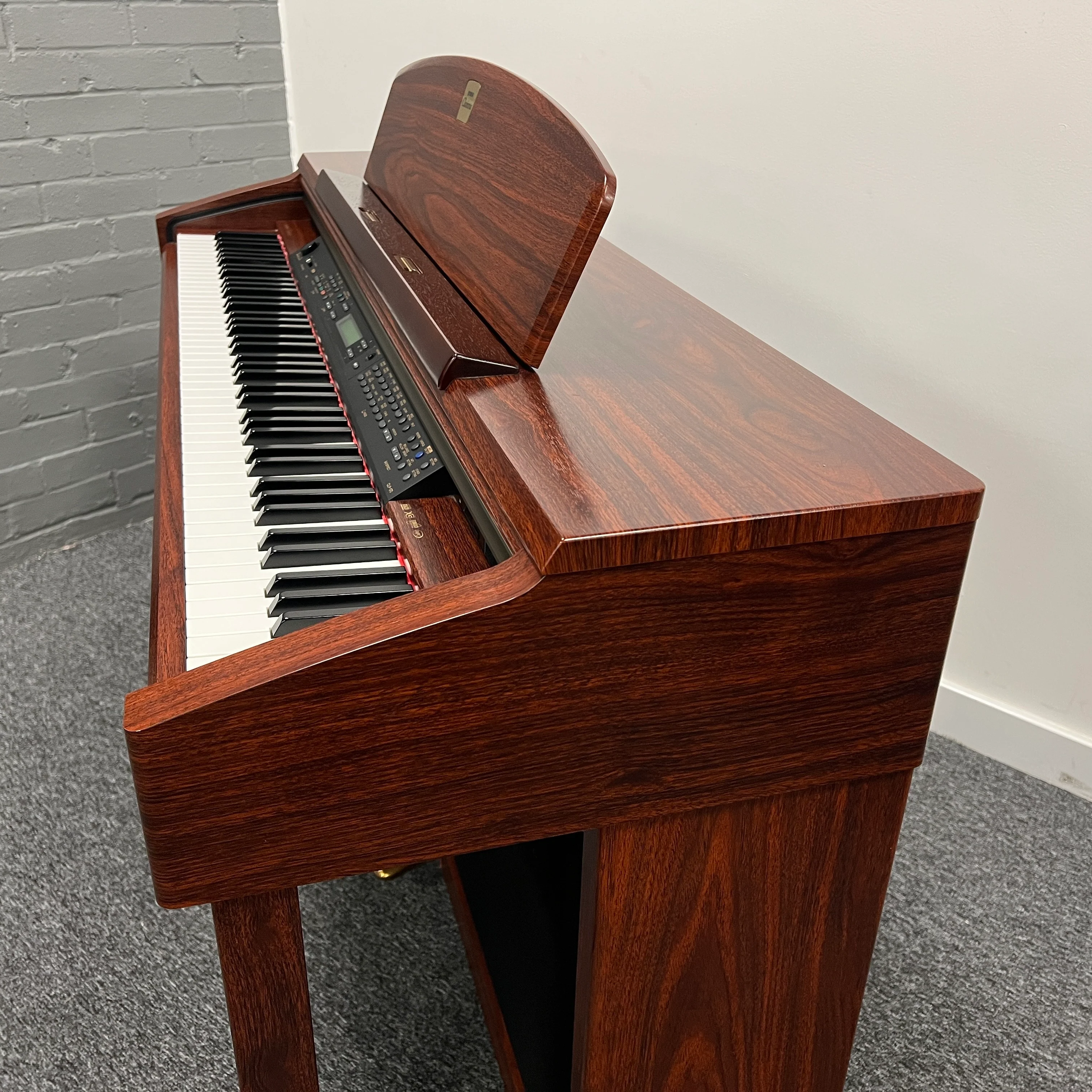 Yamaha CLP170M Digital Piano; Serial No: 607432 | Second Hand - Image 11