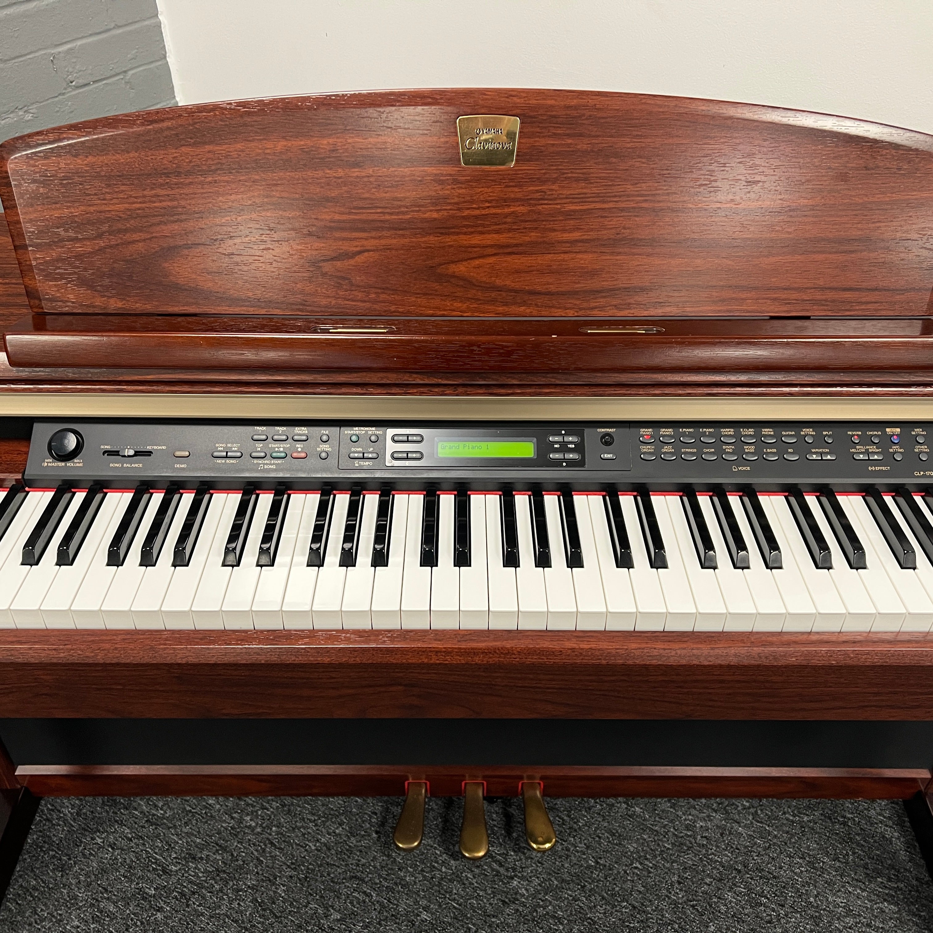 Yamaha CLP170M Digital Piano; Serial No: 607432 | Second Hand - Image 4