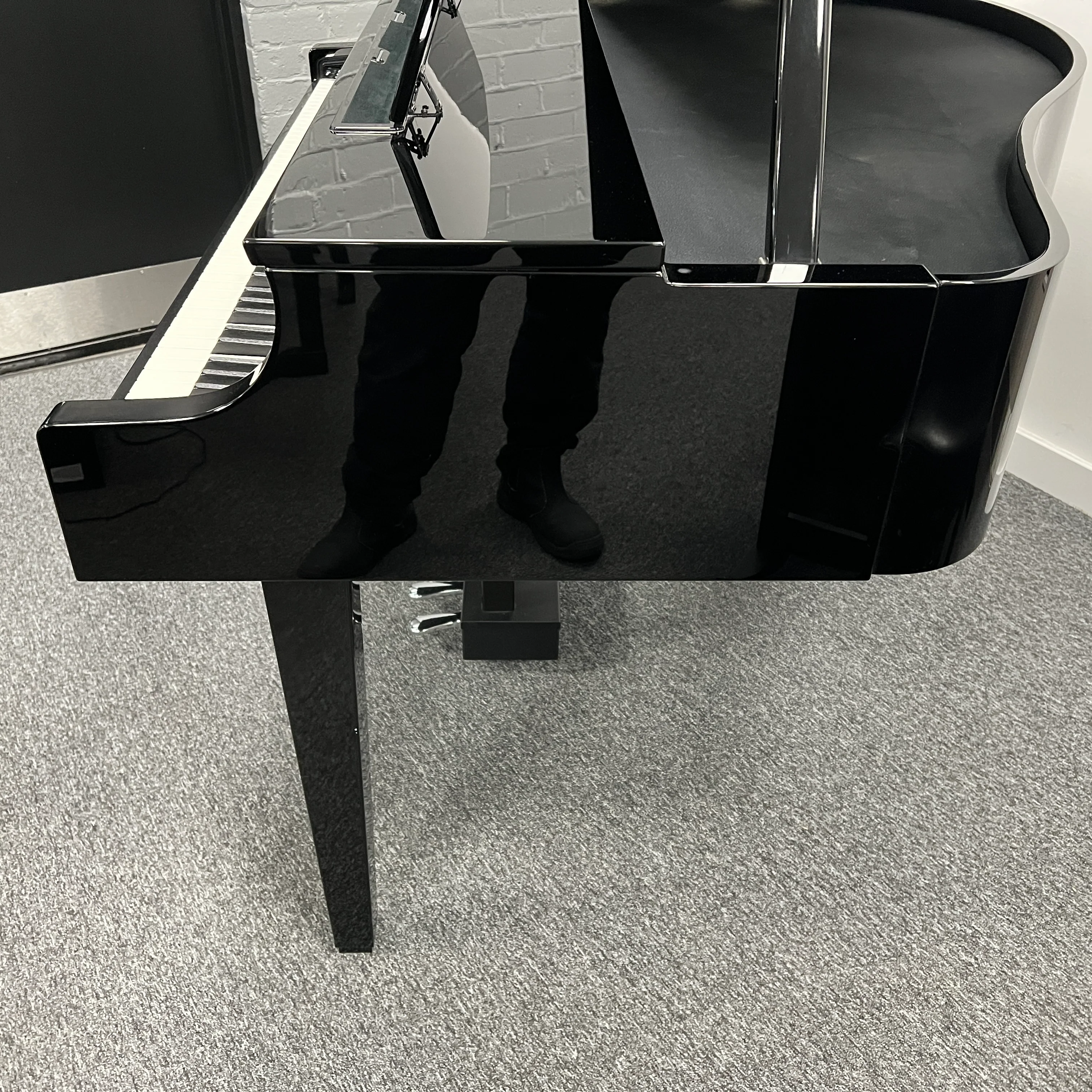 Yamaha CLP665GP PE Digital Piano With Matching Stool; Serial No: BCYM01018 | Second Hand - Image 13