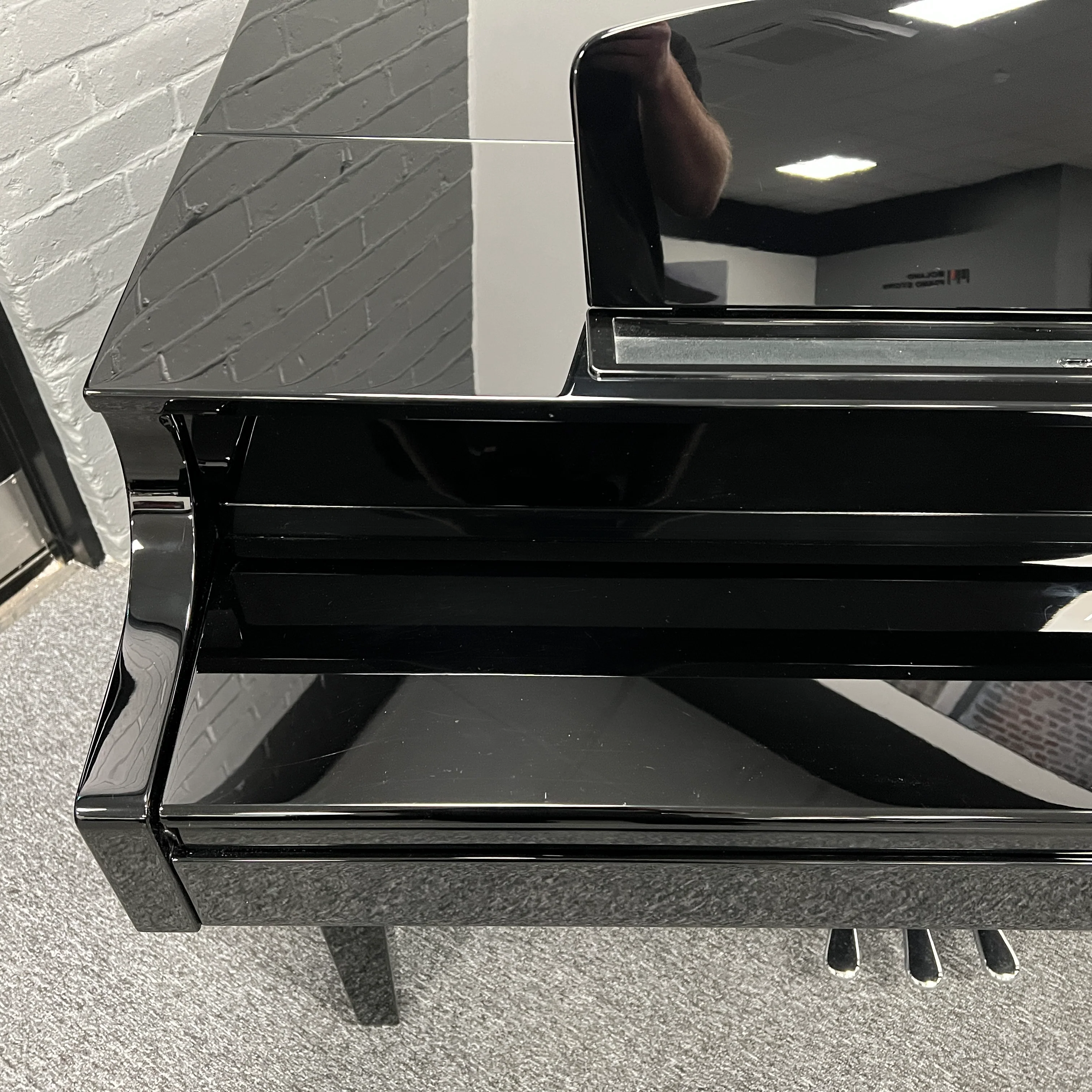 Yamaha CLP665GP PE Digital Piano With Matching Stool; Serial No: BCYM01018 | Second Hand - Image 9
