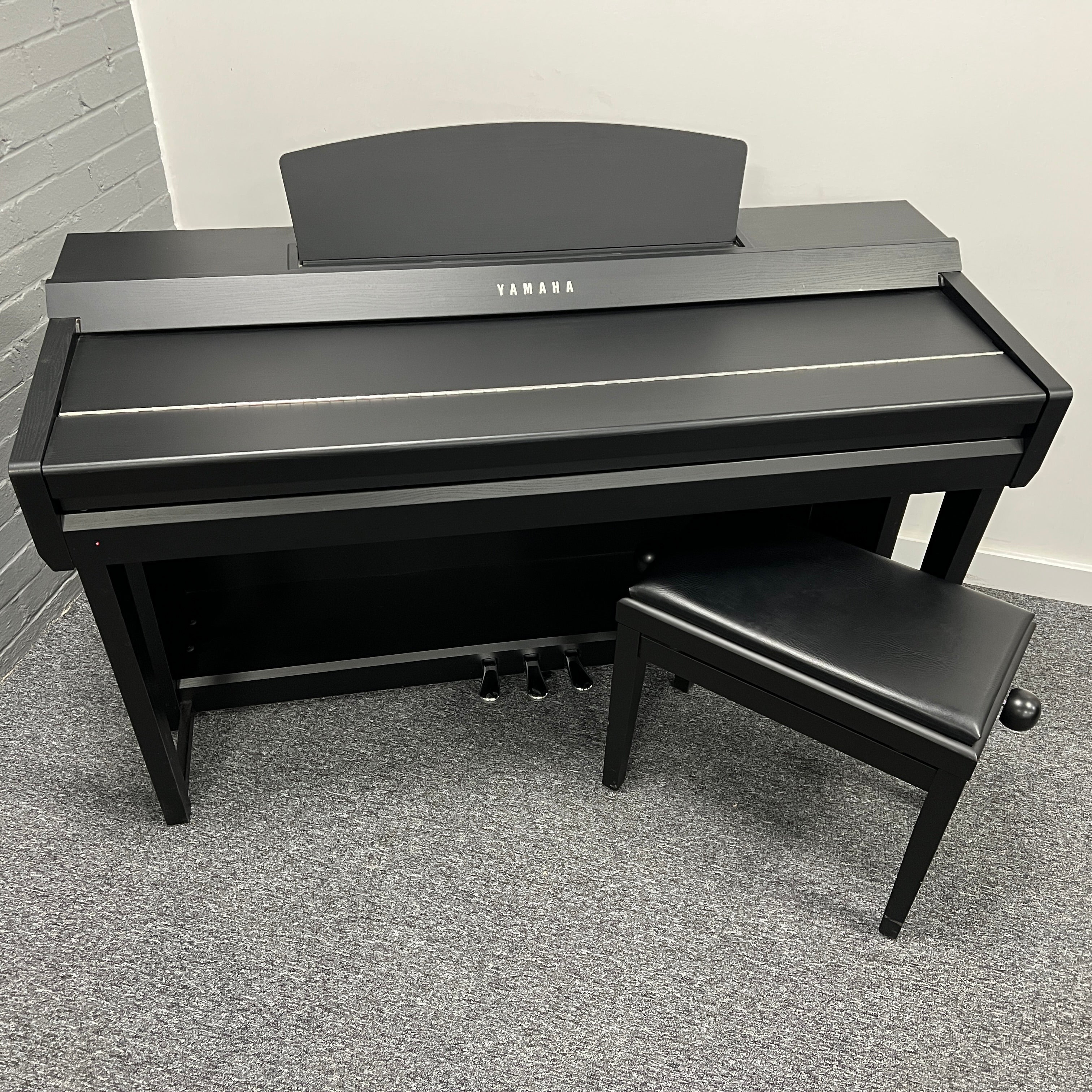 Yamaha CVP605B Digital Piano Black With Matching Stool; Serial No: BCUO01006 | Second Hand - Image 2